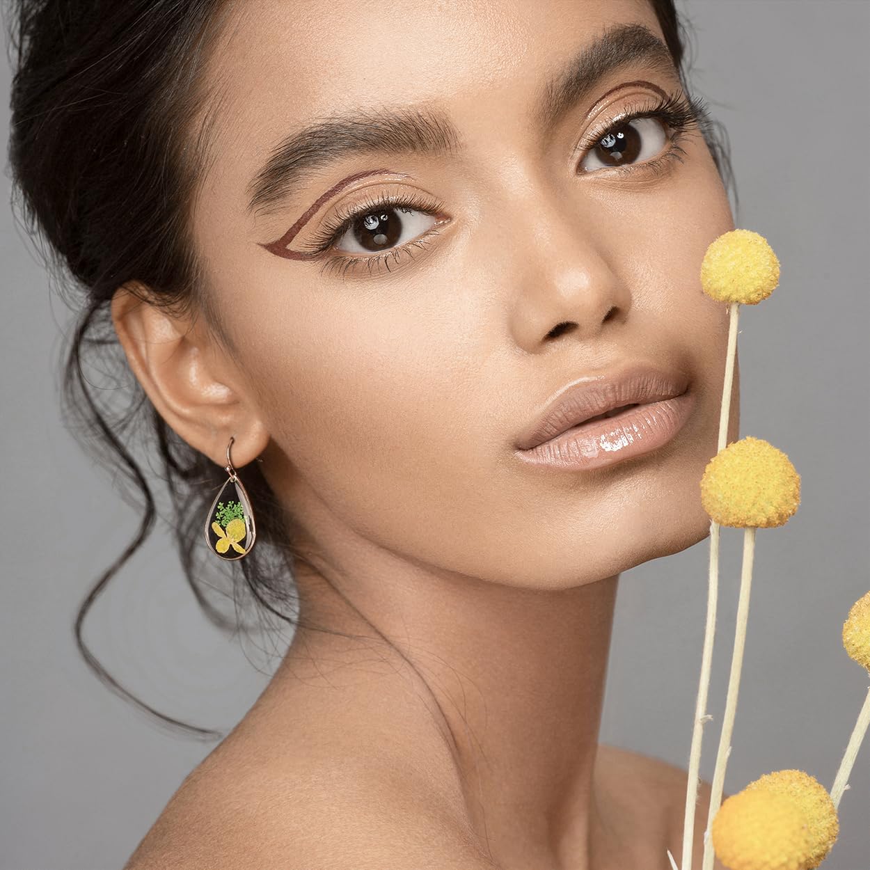 JeanBeau Handmade Pressed Flower Earrings for Women, Unique Resin Nature Dried Flowers Sterling Silver Teardrop Dangle Drop Statement Yellow Lime Green Floral Earings Fashion Summer Jewelry Gift