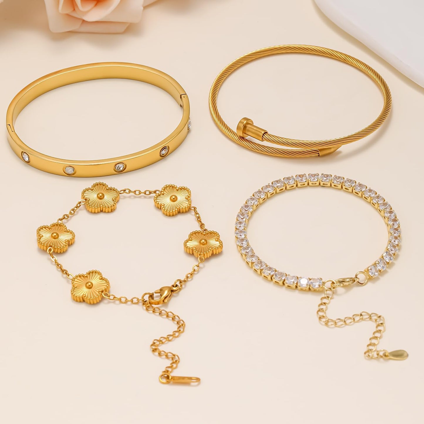 Zesnoy 18K Gold Plated Womens Stackable Floral Gold Clover Bracelets Set Love Bangle Bracelets Non Tarnish, Bracelet Set Trendy Jewelry, Gifts for Women's Day and Mother's Day