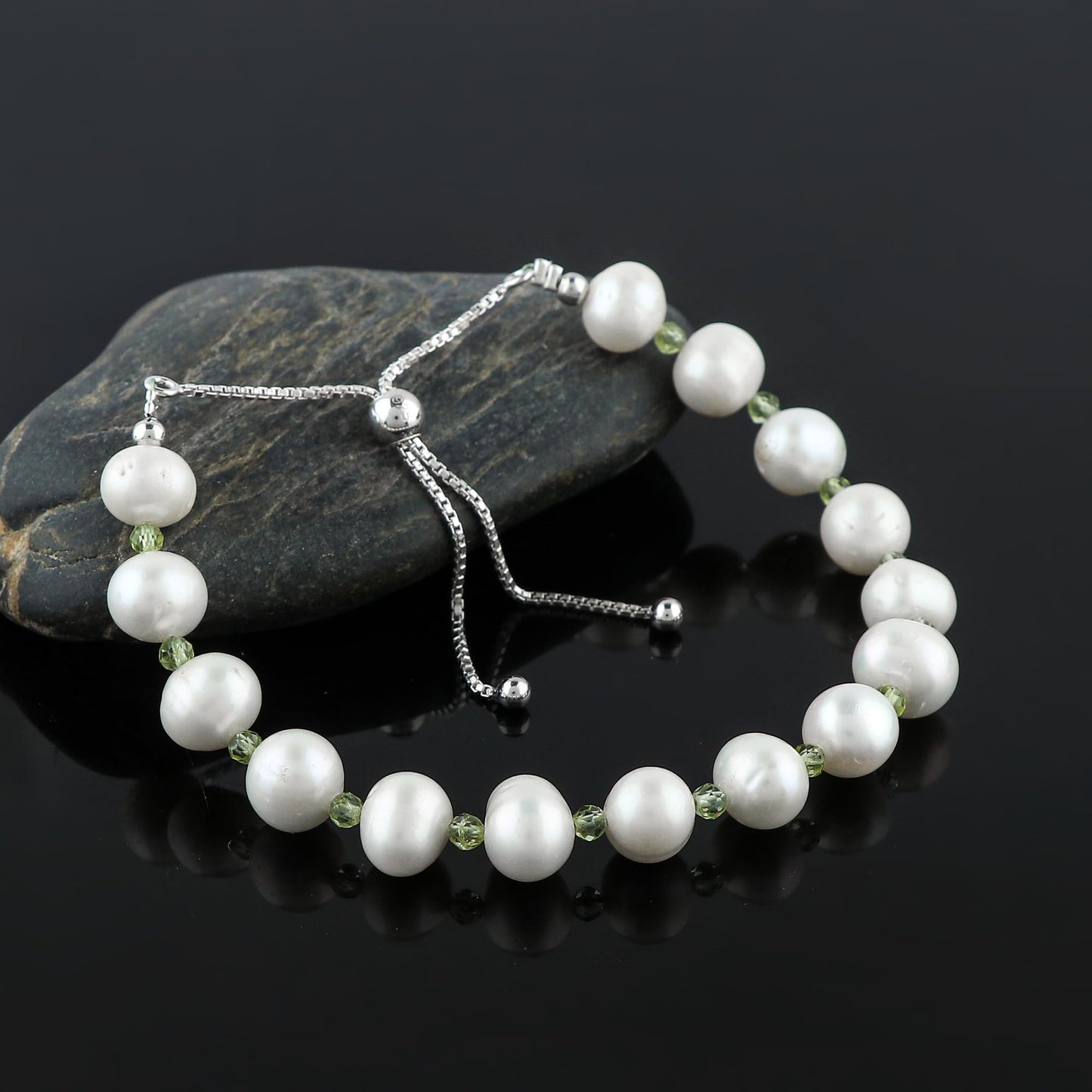 CRYSTALIS Natural Peridot And Natural FW Pearl Beaded Bolo Bracelet, Elegant Beads Crystal, Chakra Bracelet, Healing Bracelet, Gemstone Jewelry, 925 Sterling Silver Slider 10 inch, Gift for Princess