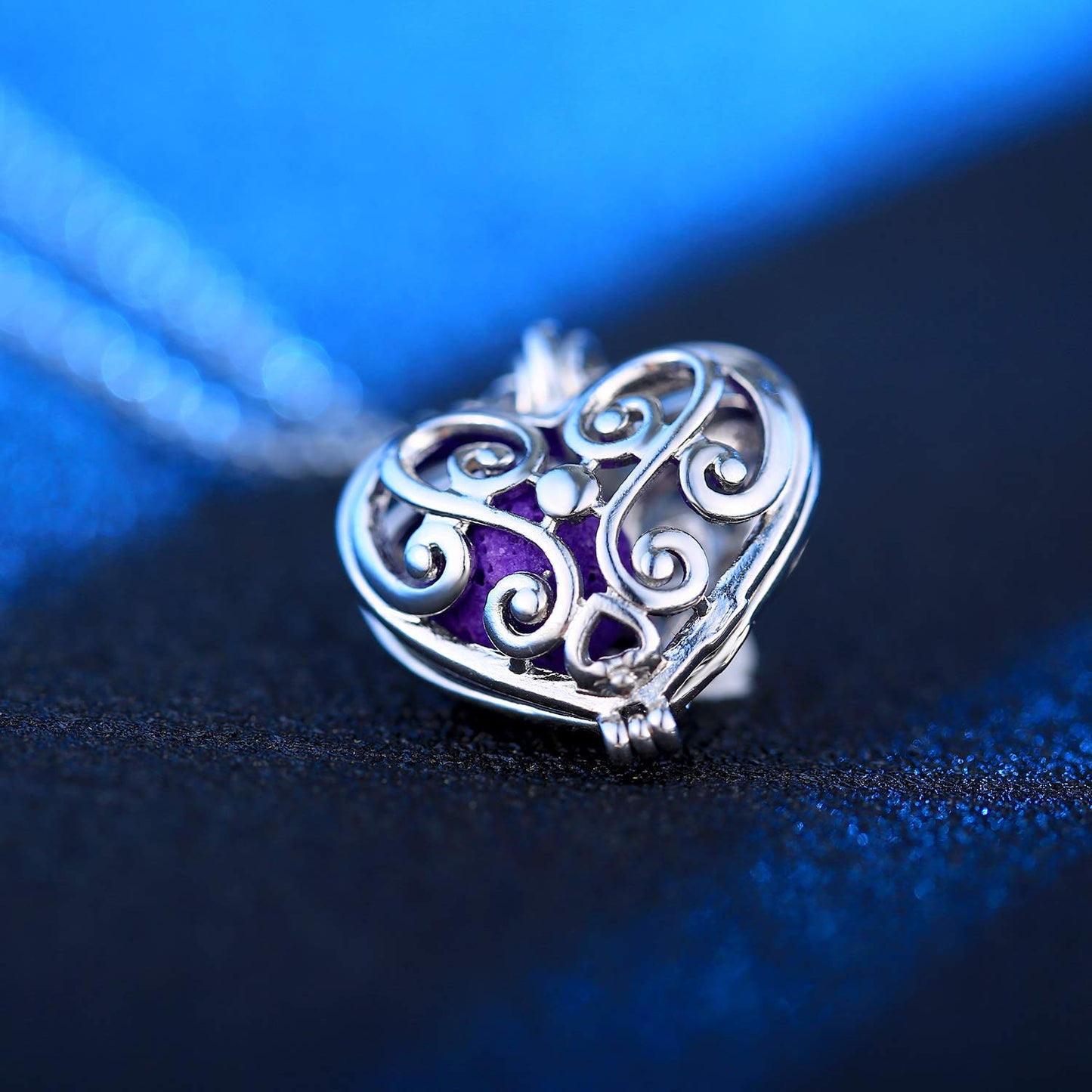 Blulu 4 Pcs Aromatherapy Essential Oil Diffuser Necklace for Women with 24 Pcs Refilled Scent Perfume Necklace Stainless Steel Locket Pendant Lava Stone Diffuser for Men Women Jewelry Birthday Gift