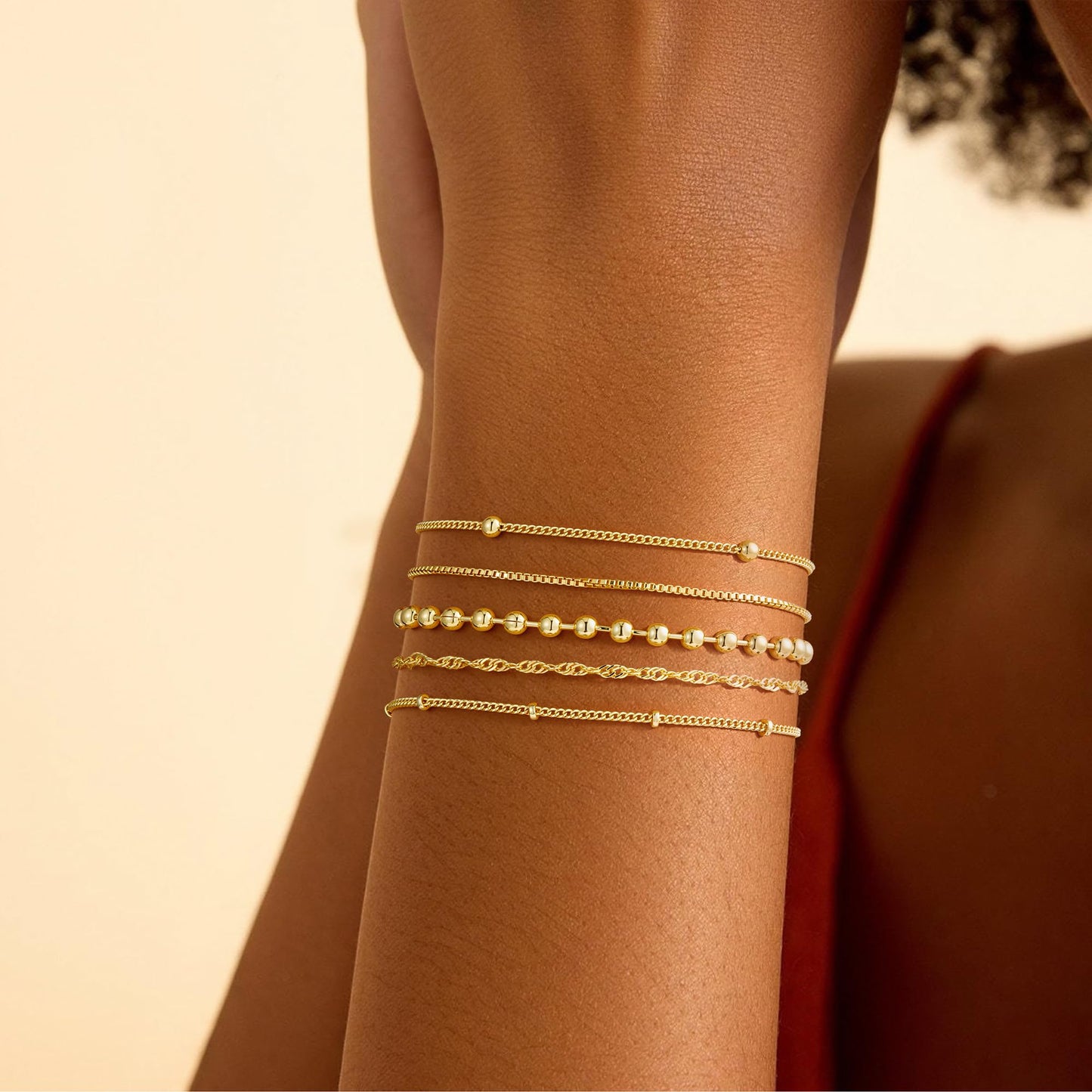 Turandoss Gold Bracelets Stack for Women, Dainty 14K Gold Plated Stackable Bracelet Set Adjustable Beaded Satellite Box Chain Bracelet Waterproof Non Tarnish Jewelry Gifts for Women