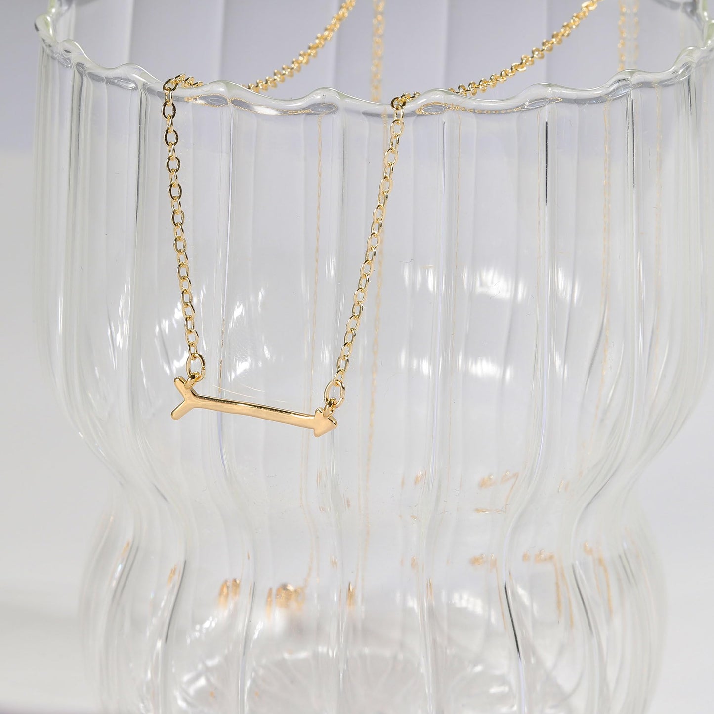 GUOKE Arrow Necklace - 14K Gold Plated Dainty Gold Necklace Simple Jewelry for Women