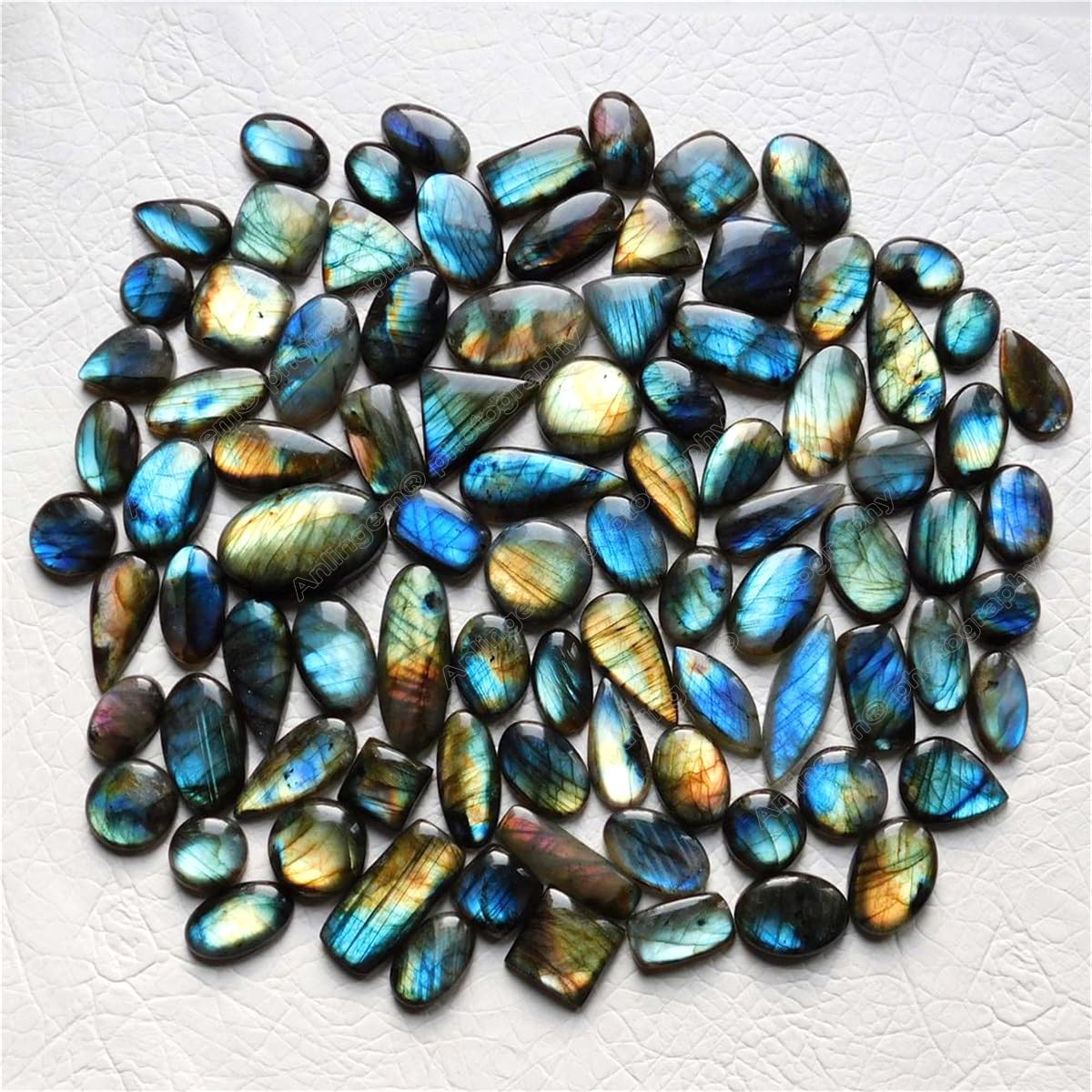 Anlingem 10Pcs Natural Labradorite Crystal Pendant Polished Stone Healing Palm Irregular Stones Rainbow Healing Meditation Birthday Gifts AL-10PCKIT