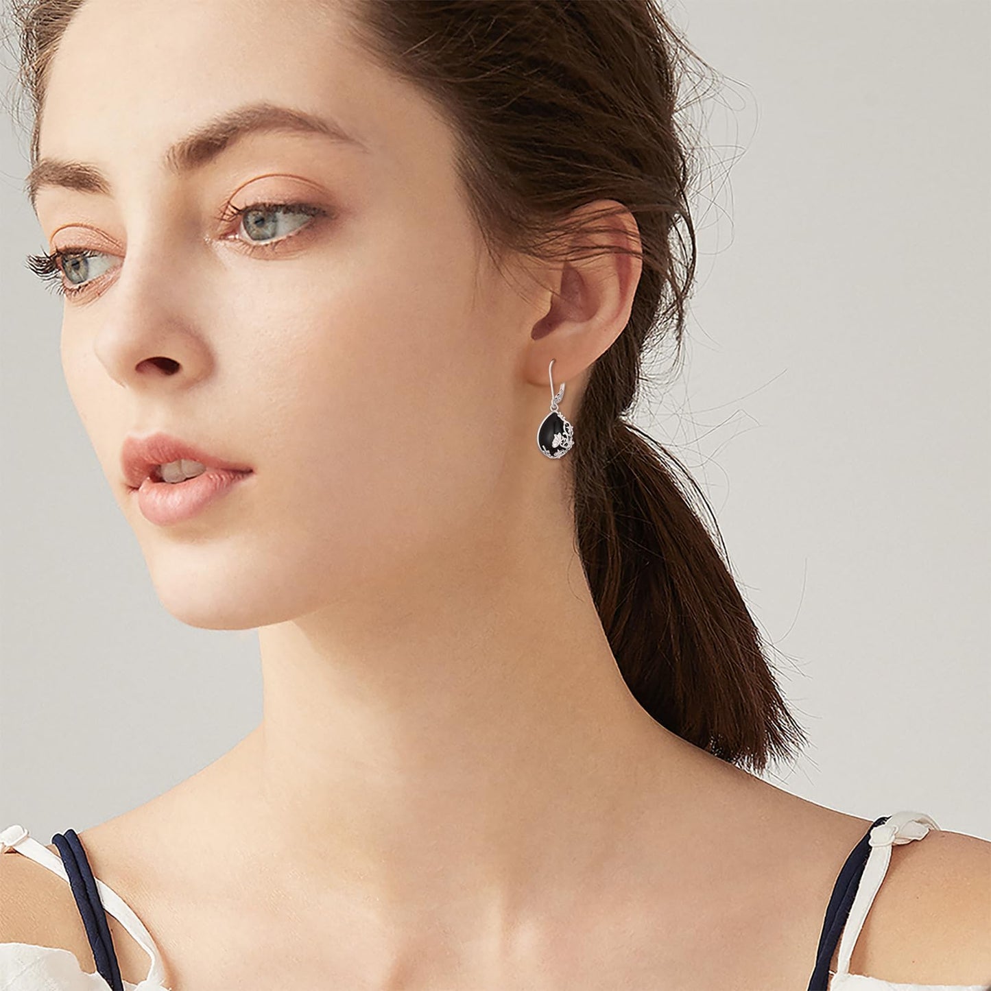 KoyeKei Black Onyx Earrings for Women 925 Sterling Silver Butterfly Filigree Dangle Drop Earrings Black Onyx Leverback Filigree Butterfly Jewelry Christmas Gift for Girlfriend Wife Daughter