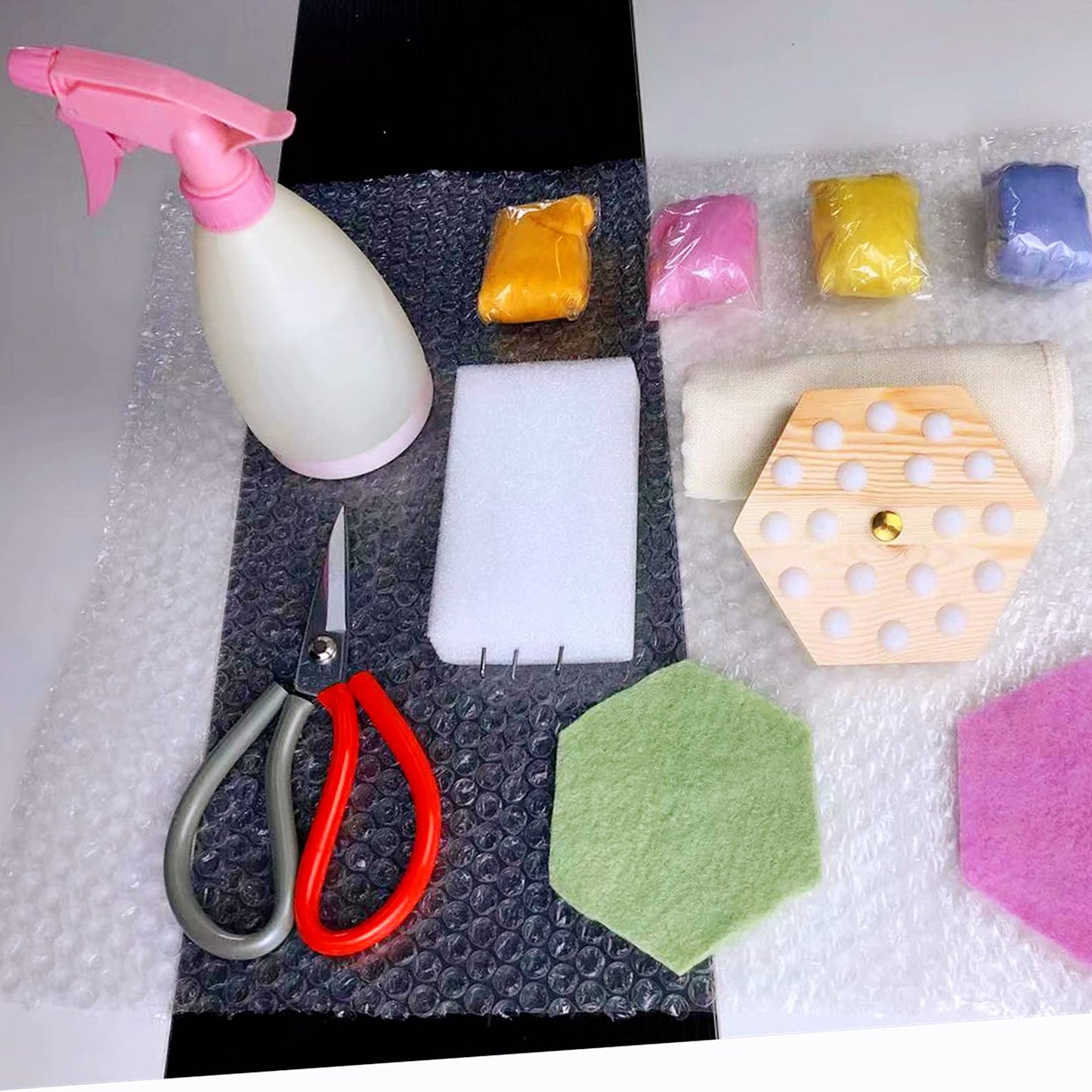 WEICIM Wet Felting Tool/Wooden Wet Felting Tool/Fulling Block, Contains 60 g Needle Felting Wool Roving Bag,Great for Working on Seams, Flat Felt, Shaping Your Felt Hats/Felted Slippers