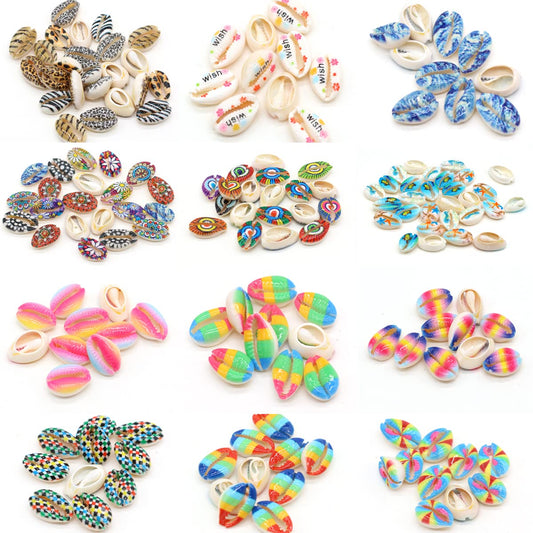 50 pcs Natural Shell Beads Colorful Small Conch Shell Loose Beads Exquisite Pattern sea Nail Bead pendnats for hewelry Making Necklace Bracelet Fish Tank Decoration