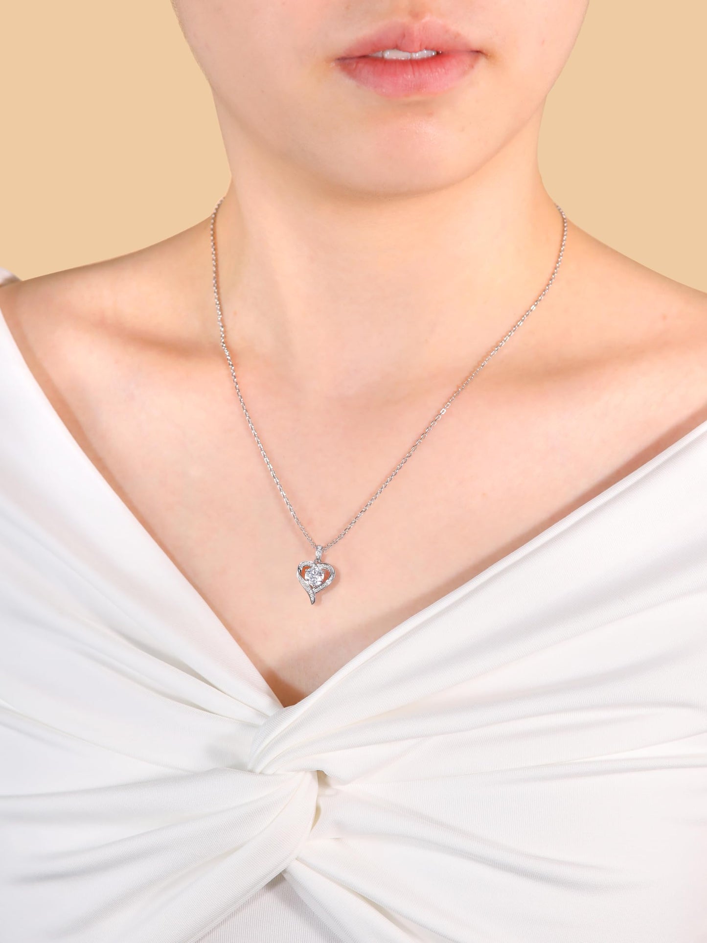 CYW 1 Carat Moissanite Heart 925 Sterling Silver Pendant Sparkle Necklace for Women Valentine
