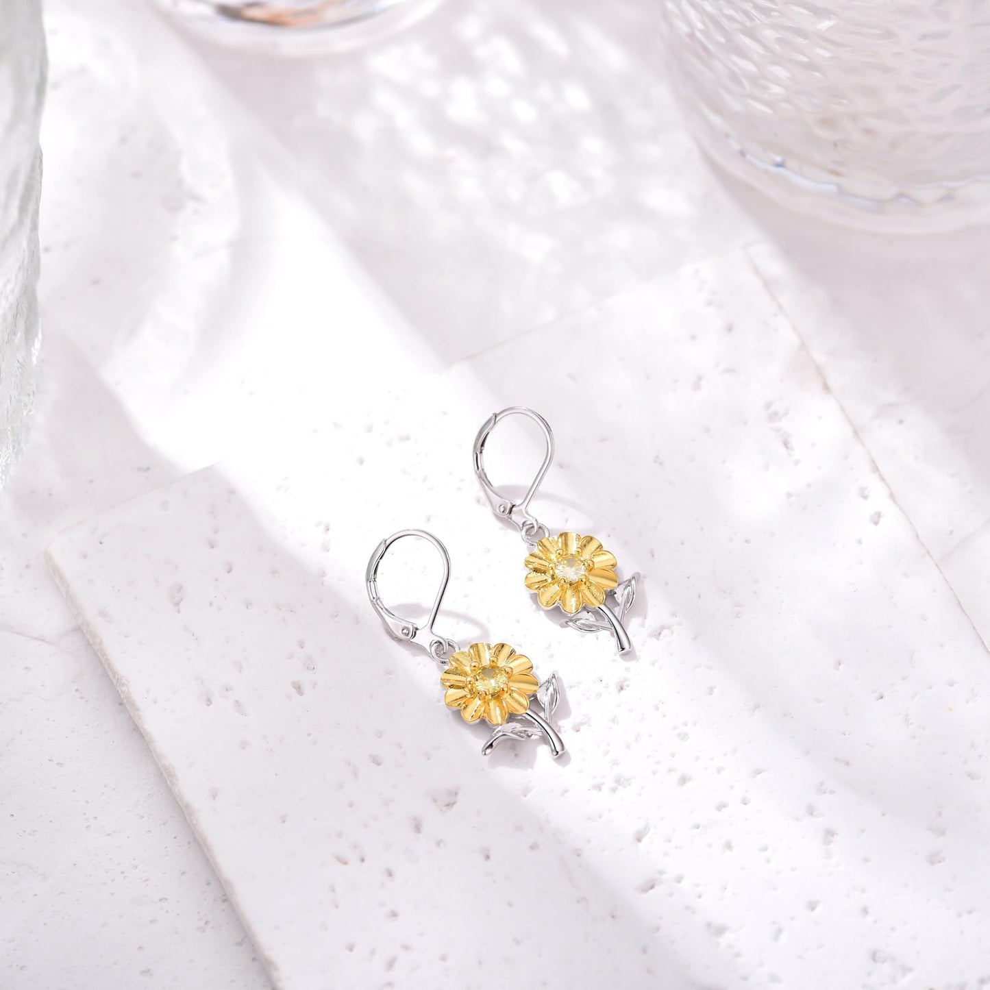 HELORET Sunflower Earrings Leverback Earrings Flower Dangle Earrings Sunflower Jewelry for Women Birthday Gifts