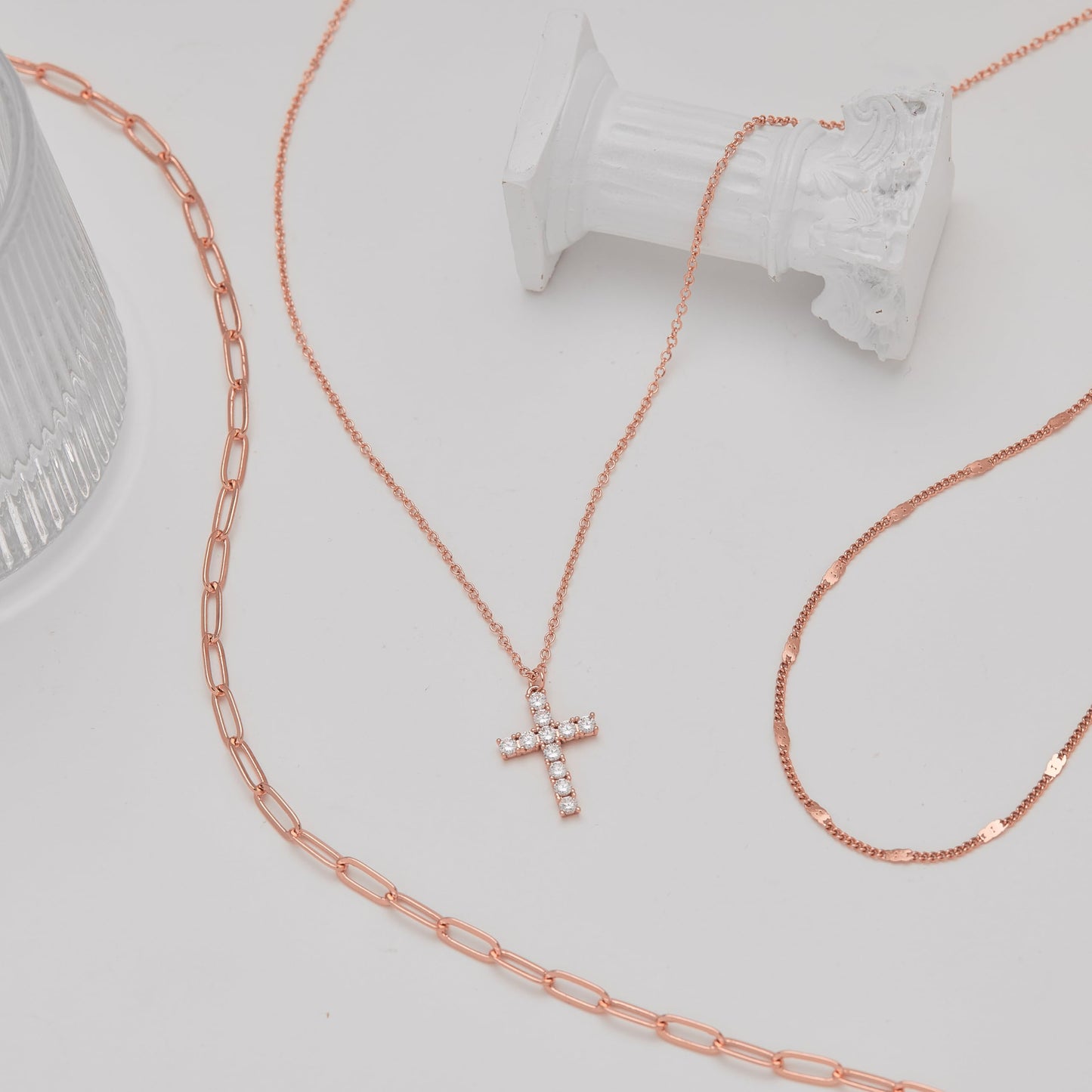 Rose Gold Cross Layered Necklaces for Women,Rose Gold Plated Dainty Stackable Choker Necklaces for Women,Trendy Layering Diamond Cross Pendant Paperclip Thin Chain Jewelry Set Gifts