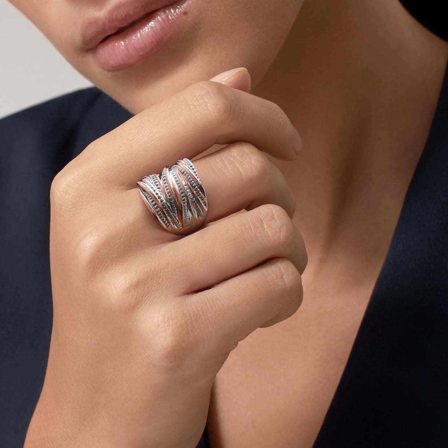 Mytys 2 Tone Intertwined Crossover Statement Ring Fashion Chunky Band Rings for Women Black Gold Silver Rose Gold Plated Wide Index Finger Rings Costume Jewelry (rose gold and silver size 9)