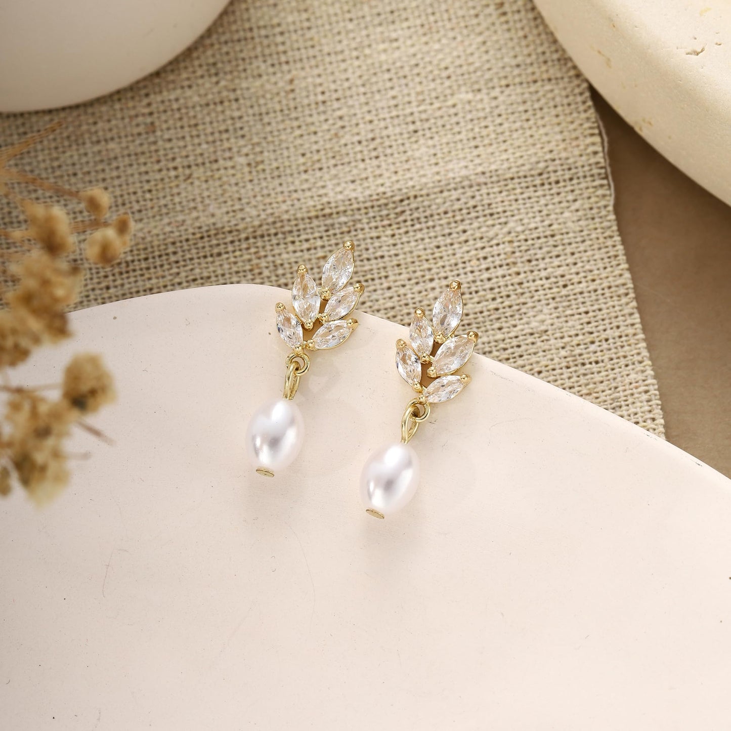 Solistra Pearl Earrings for Women Dainty Diamond Pearl Drop Dangle Earrings 14k Gold Plated for Weddings Gifts Bridesmaid Gifts