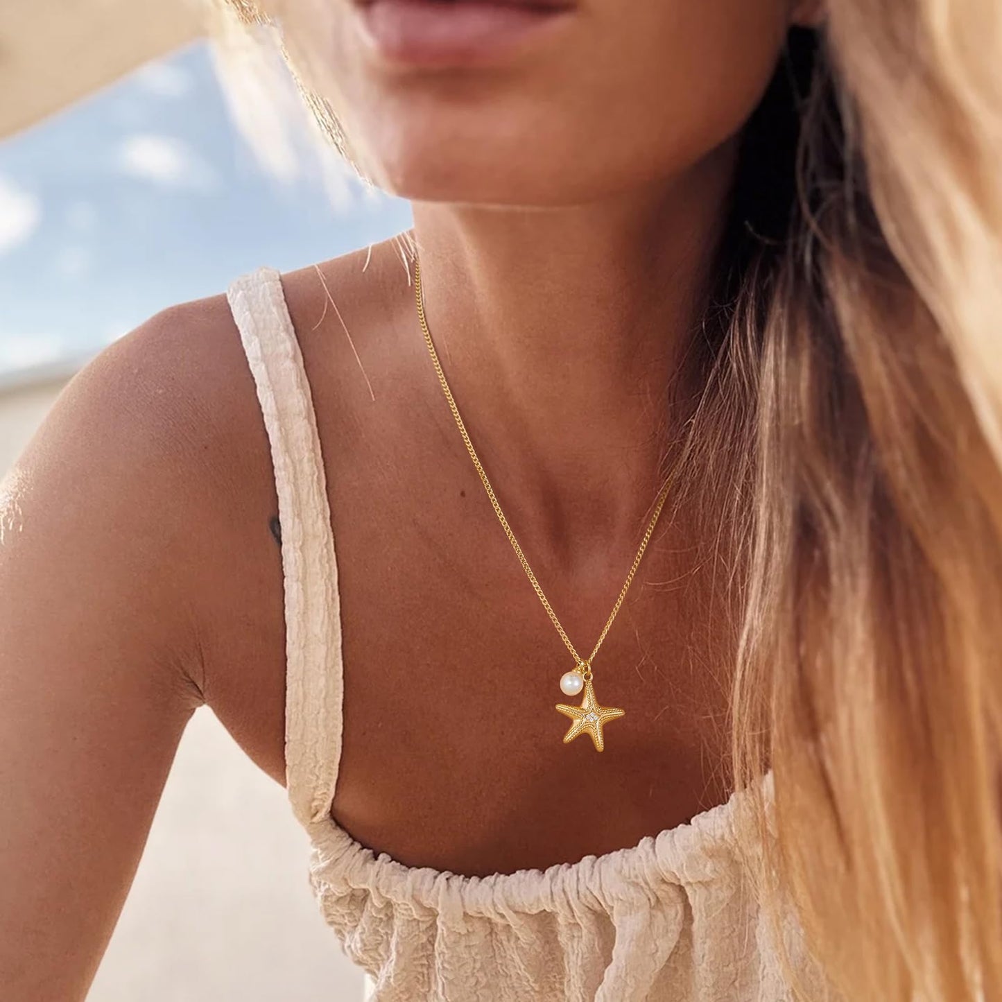 MEVECCO Dainty Gold Starfish Pearl Pendent Necklace for Women 18K Gold Plated Beach Cute Starfish Necklace Pearl Boho Handmade Ocean jewelry