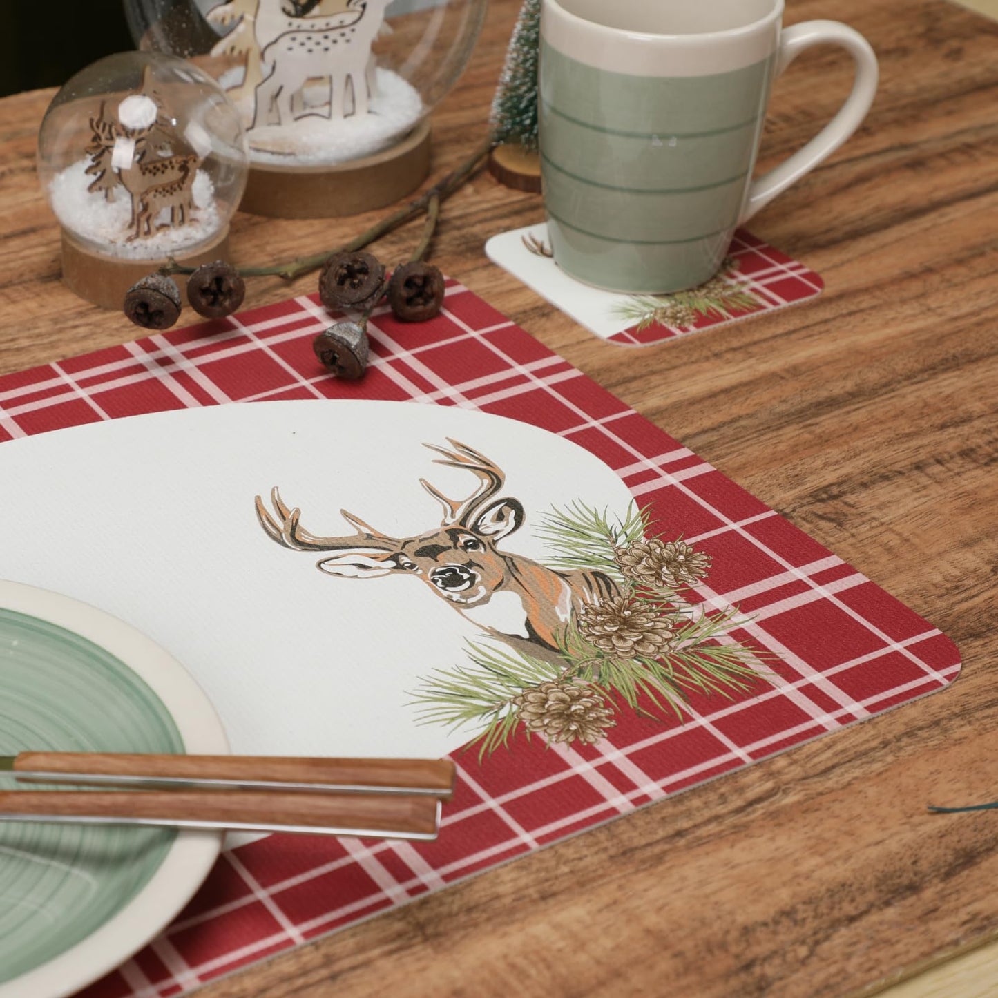 Casaido Christmas Plaid Placemats, Table Placemats Set of 6, with Coasters Waterproof Place Mats, Heat Resistant,Easy Clean Non-Slip Place Mats, Checkered Placemats,Anti Slip Dining Table Place Mats