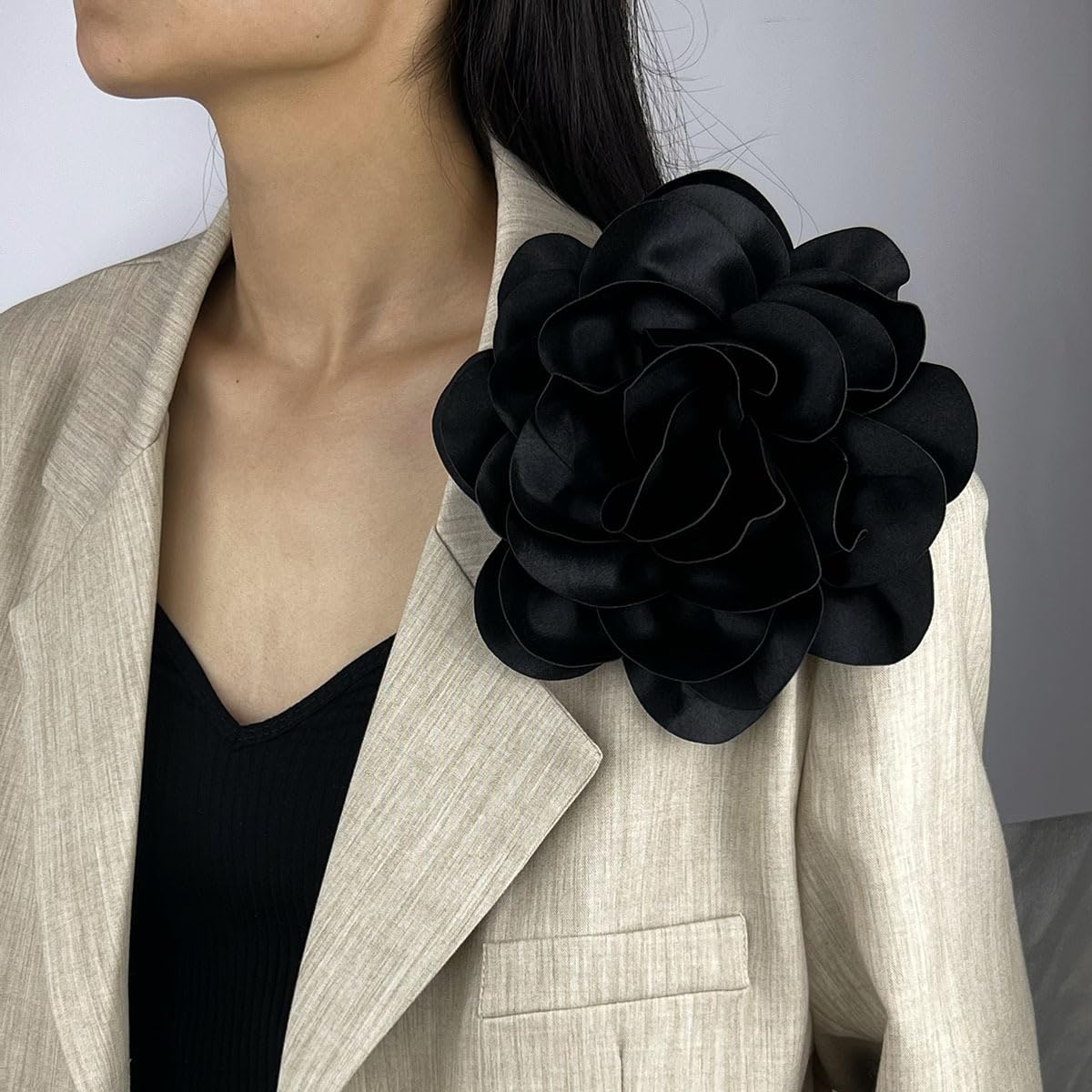 19mm Extra Large Flower Brooches Lapel Pins Dainty Satin Fabric Brooches Big Camellia Flower Brooch Pin for Women Wedding Part Dance Clothes Accessories Jewelry (BlackBlack)
