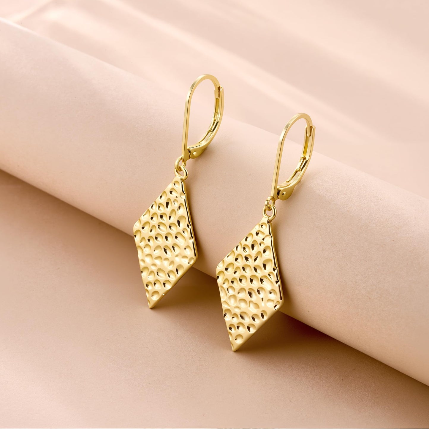 ALEXCRAFT Rhombus Gold Hammered Dangle Earrings for Women Hypoallergenic 14K Gold Drop Leverback Earrings Geometry Hammered Dangle Earings for Women Jewelry Gifts