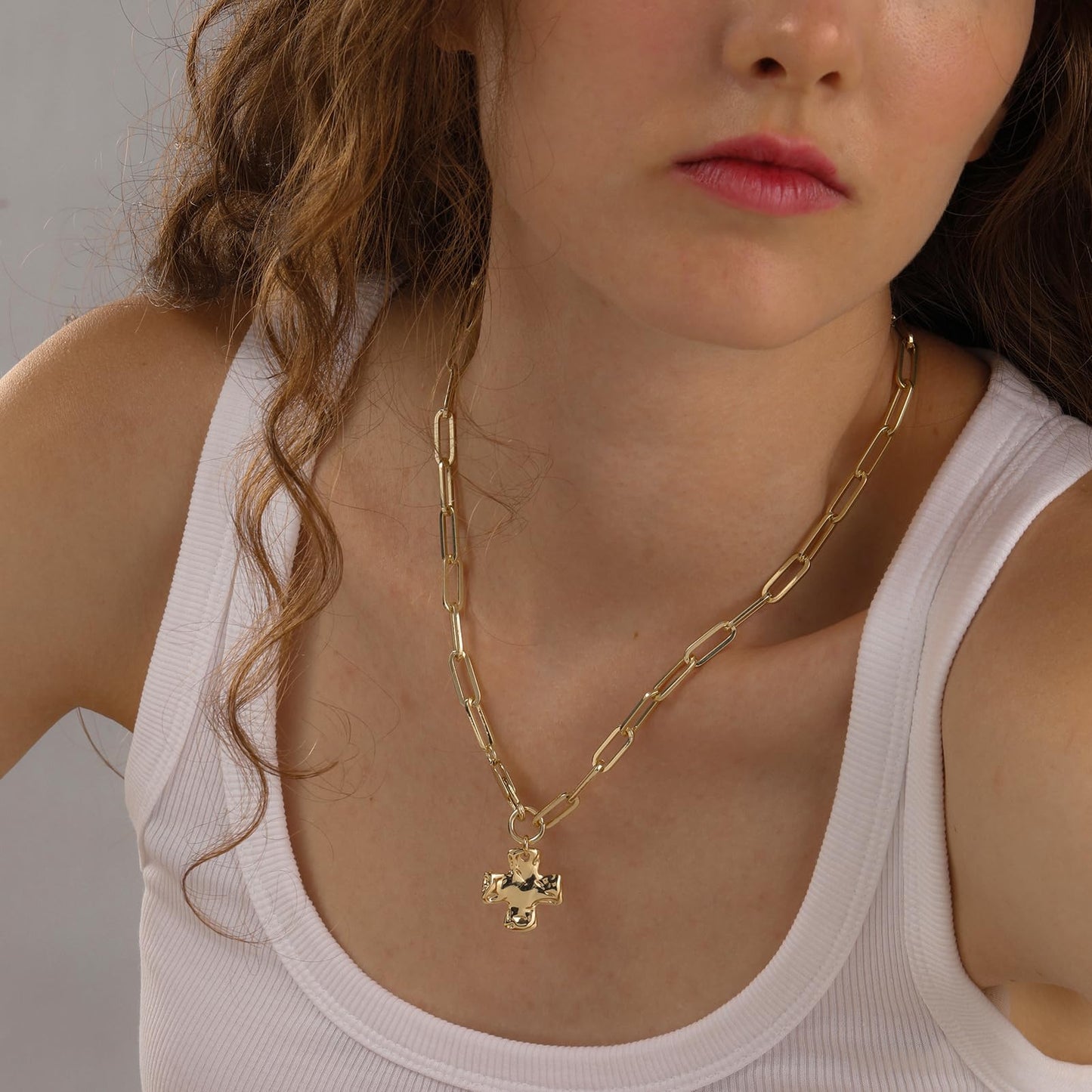 Bheop Chunky Cross Necklace for Women Trendy 14K Gold Plated Layered Statement Cross Pendant Charm Necklace Vintage Paperclip Herringbone Snake Choker Chain Costume Jewelry Set Gift Non Tarnish