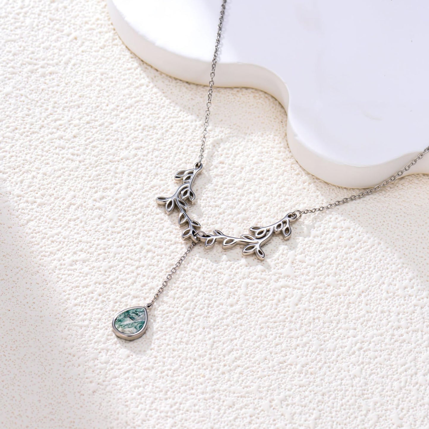 Silikepa Leaf Necklace for Women 925 Sterling Silver Leaf Pendant Necklace Y Chain with Moss Agate Jewelry Gifts for Women