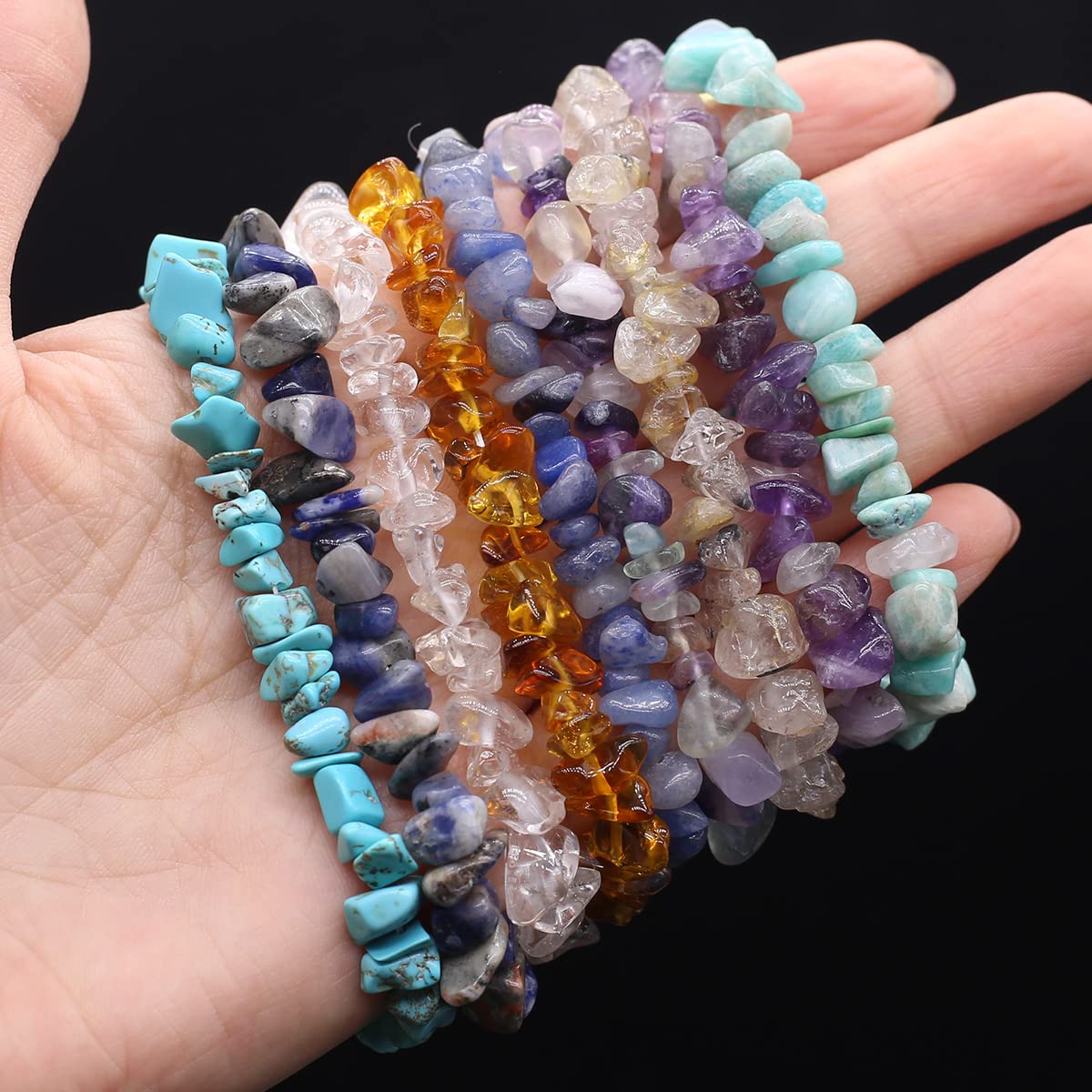 LE SKY 20 Pcs Natural Chakra Crystal Healing Chip Stretch Bracelets Irregular Spiritual Stone Bracelet for Women Men Reiki Yoga Anxiety Yoga Meditation