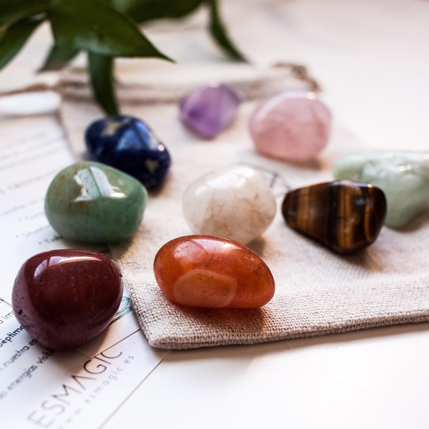 MAIBAOTA 1.6-2.0" Green Aventurine Crystal Large Aventurine Crystals Reiki Green Crystal Natural Tumbled Polished Stones for Energy Witchcraft Therapy Meditation DIY Crystals for Protection