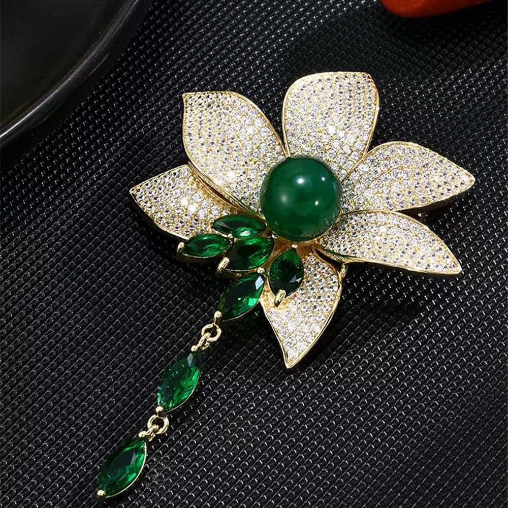 EMEGCY Emerald Lotus Brooch for Women Gold Flower Brooch Pin 18K Gold Plated Lotus Flower Lapel Pin Lotus Jewelry for Mother Wife Birthday