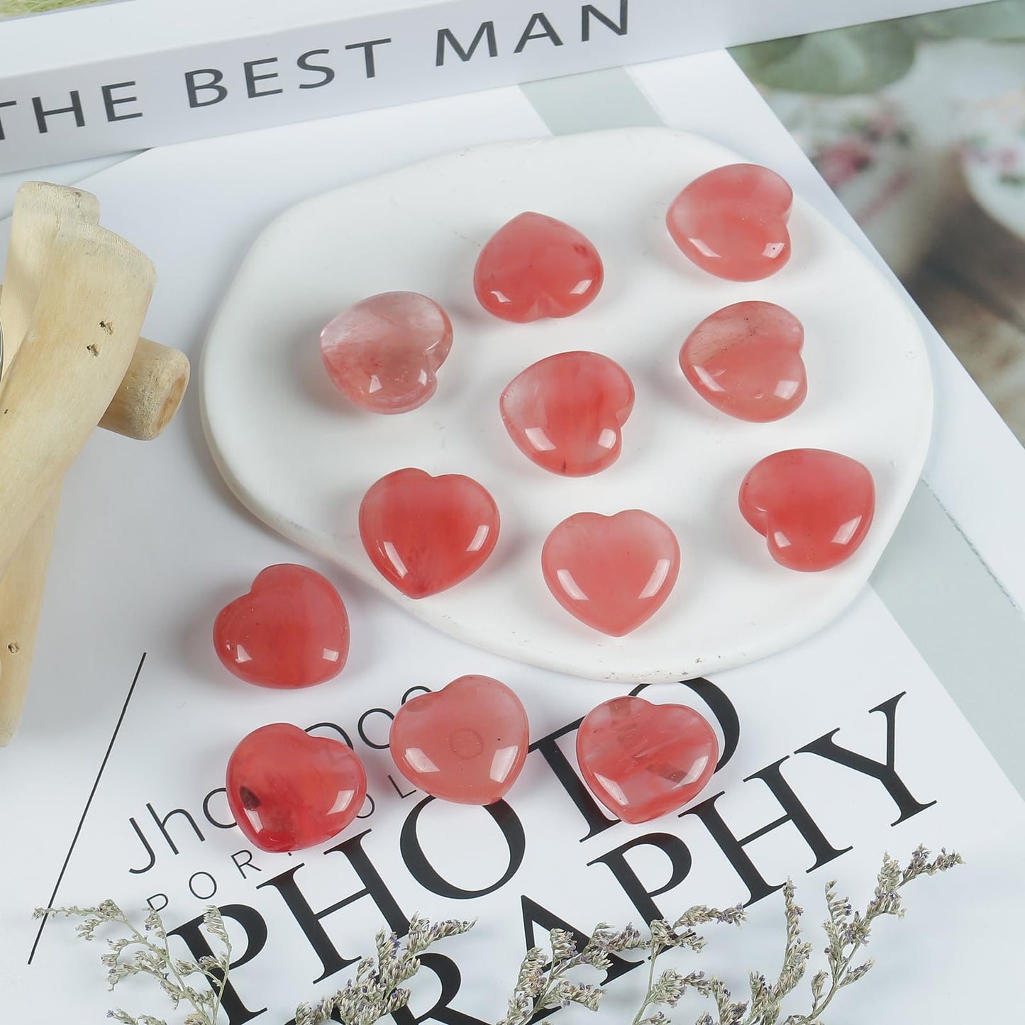 Loveliome 4 Pcs Synthetic Cherry Quartz Love Heart Palm Stone Reiki Balancing Worry Stone(1 Inch)