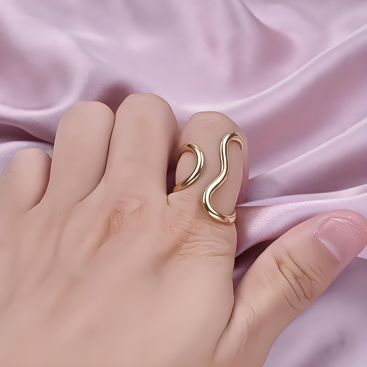 AIETUE Chunky Rings For Women, Gold Silver Thumb Ring Asymmetrical Wavy Curve Ring Adjustable Non Tarnish Dainty Stainless Steel New Year Anniversary Birthday Jewelry Gift (Gold+Silver)