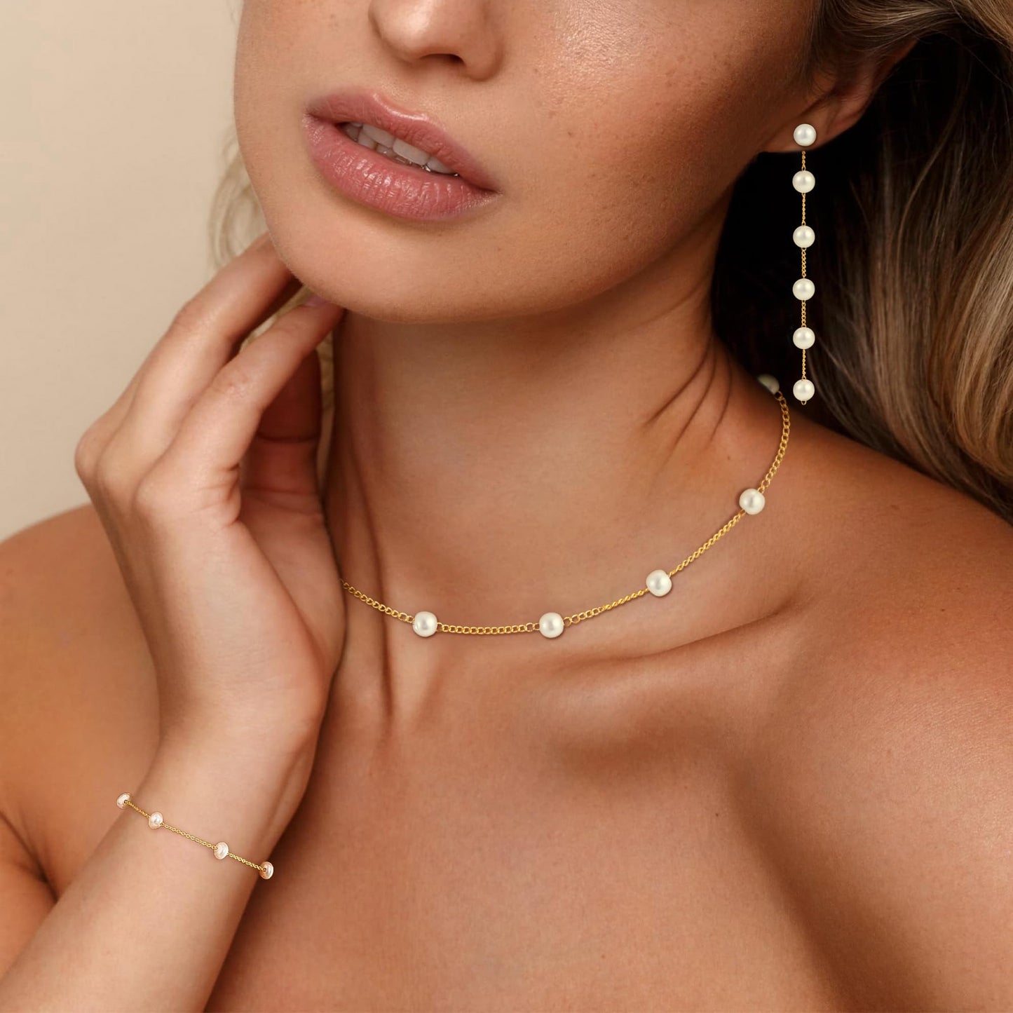 Fezodo Gold Jewelry Set for Women, Dainty 18K Gold Pearl Necklace and Earring Set With Pearl Earrings Bracelet Wedding Jewelry Sets for Bride, Bridal Prom Pearls Jewelry
