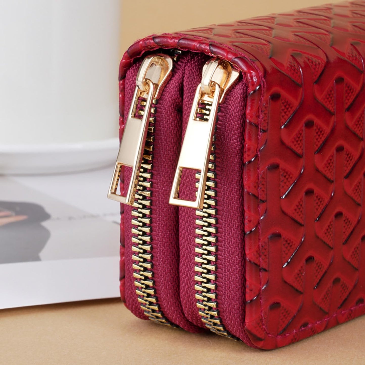 LFWATAXY PU Leather Accordion Card Wallet, Double-Layer Zippered Card Holder for Women Men Multi-Slot Large Capacity Card Organizer Compact Travel Wallet with Coin Purse ID Window (Red)