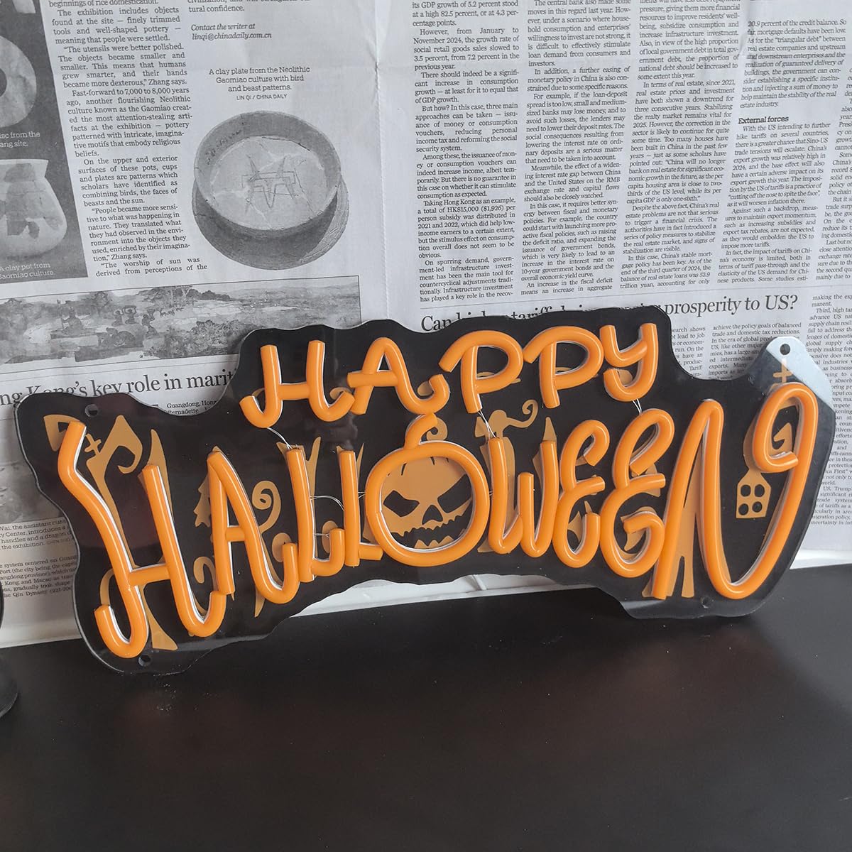 Halloween Neon Sign LED Happy Halloween Neon Light for Wall Decor USB Powered Acrylic Dimmable Pumpkin Light Up Sign for Halloween Decorations Window Home Bar Party Holiday Gifts