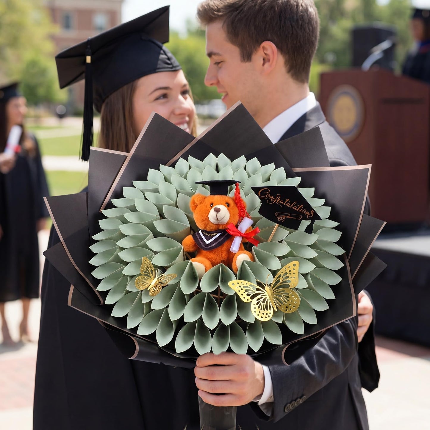 Suncalla 119 Pcs Graduation Gifts Money Bouquet Kit Class of 2026 Black Gold DIY Flower Wrapping Paper DIY Bouquet with Congrats Grad Card for Middle High School College Women Men