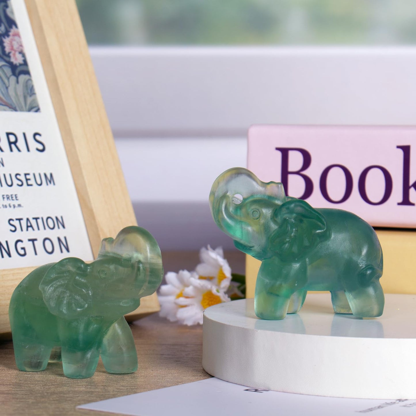 Hguxmcu 2 Inch Fluorite Crystal Elephant Sculpture Handcrafted Healing Stone Animal Figurine Spiritual Home Decor Lucky Charm Gift for Wealth Success Positive Energy and Meditation Lovers