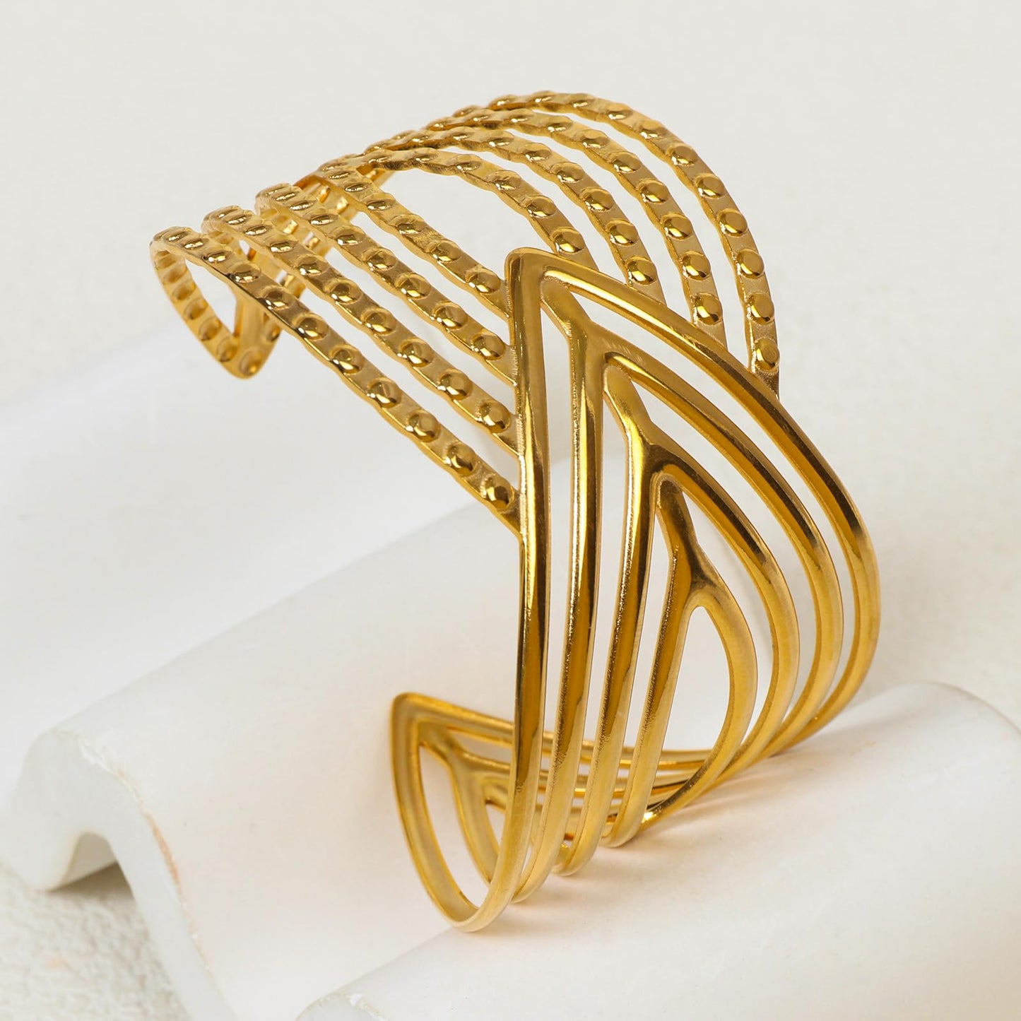 TaYolnFaSo Women's Cuff Bracelet Open Bangle 18k Gold Plated Adjustable Hollow Cuff Bracelet Jewelry Mother's Day Birthday Gift for Mother Wife