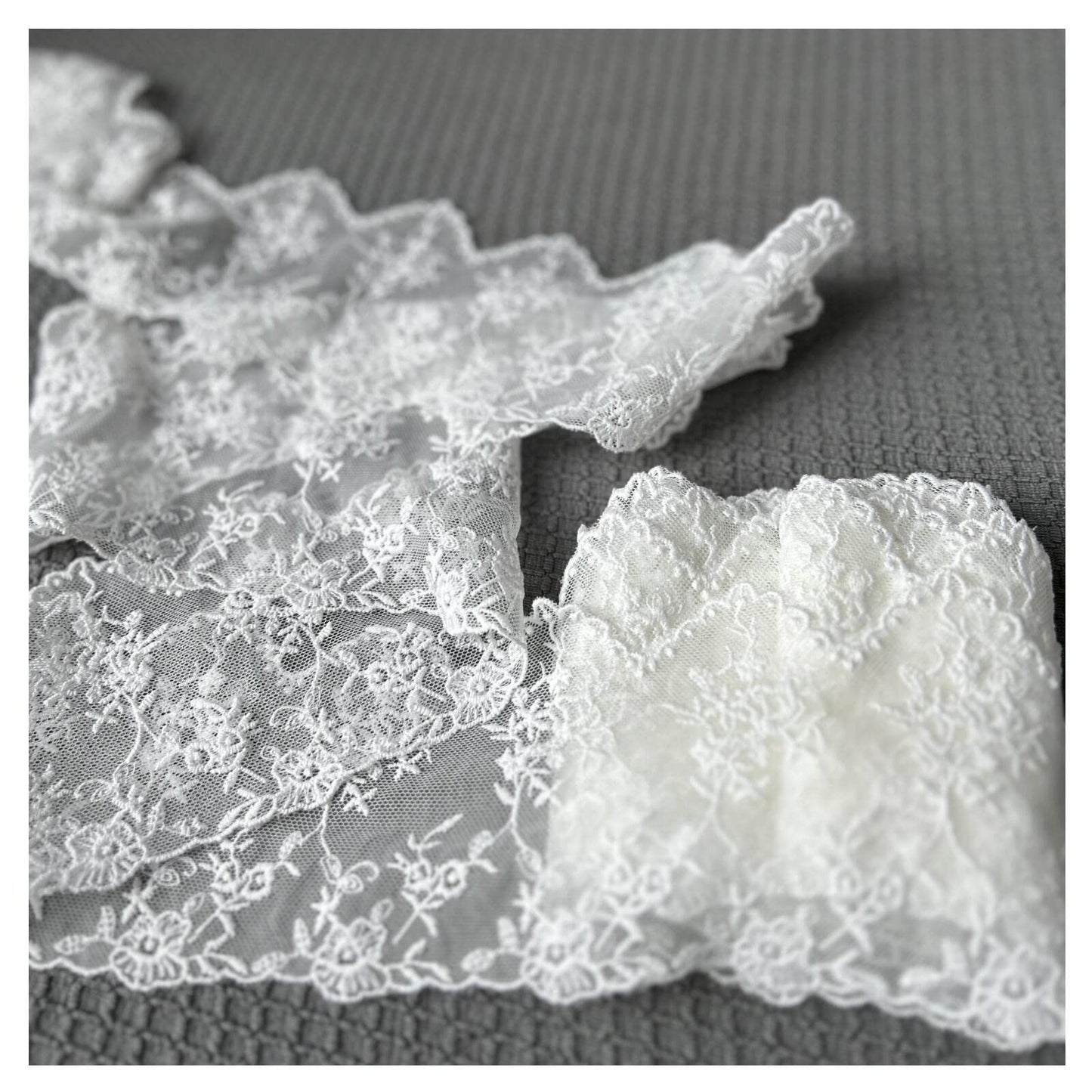 SuiGlory White Lace Trim Ribbon, Wide Embroidery Floral Sewing Lace Trim for Craft Sewing, Wedding/Bridal Decoration, Home Decoration, Packaging, 5 Yards