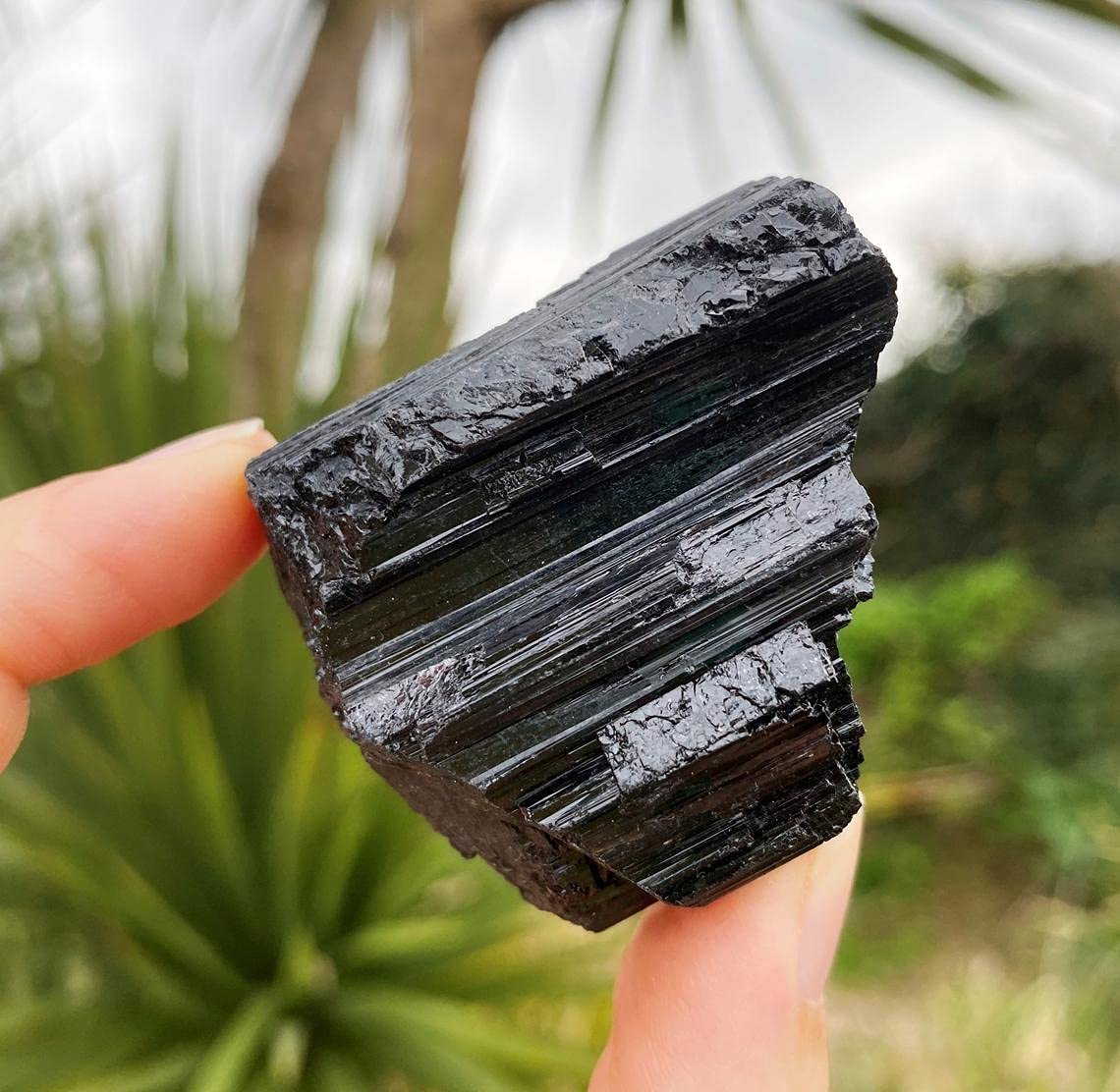 Zenkeeper 1Lb Rough Black Tourmaline Crystals Stone Large Raw Black Tourmaline Stones Bulk Natural Black Tourmaline Crystal Healing Stone for Tumbling, Polishing, Wire Wrapping, Wicca & Reiki