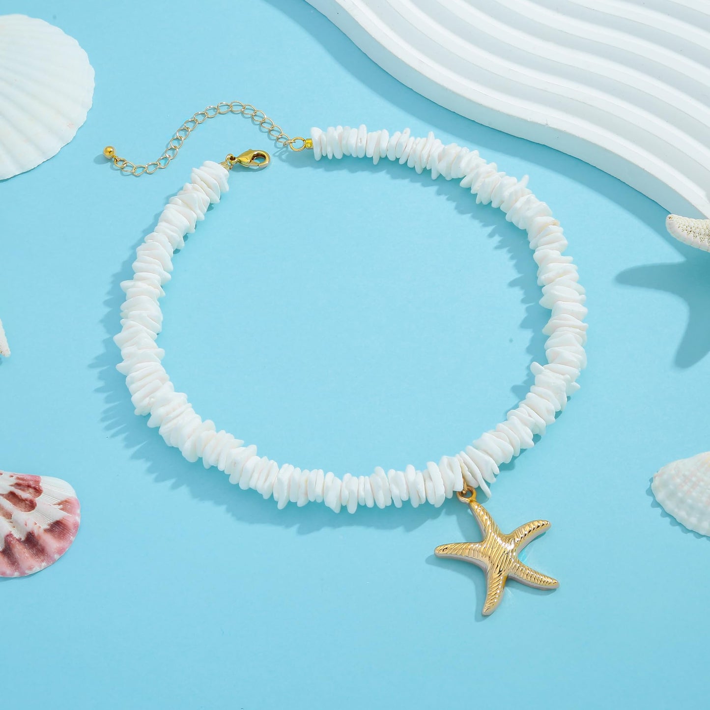 WOWORAMA Sea Shell Necklace for Women Gold Starfish Pendant Necklace Boho Clam Chip Shell Beads Choker Necklaces Hawaiian Summer Beach Surfer Necklaces Jewelry