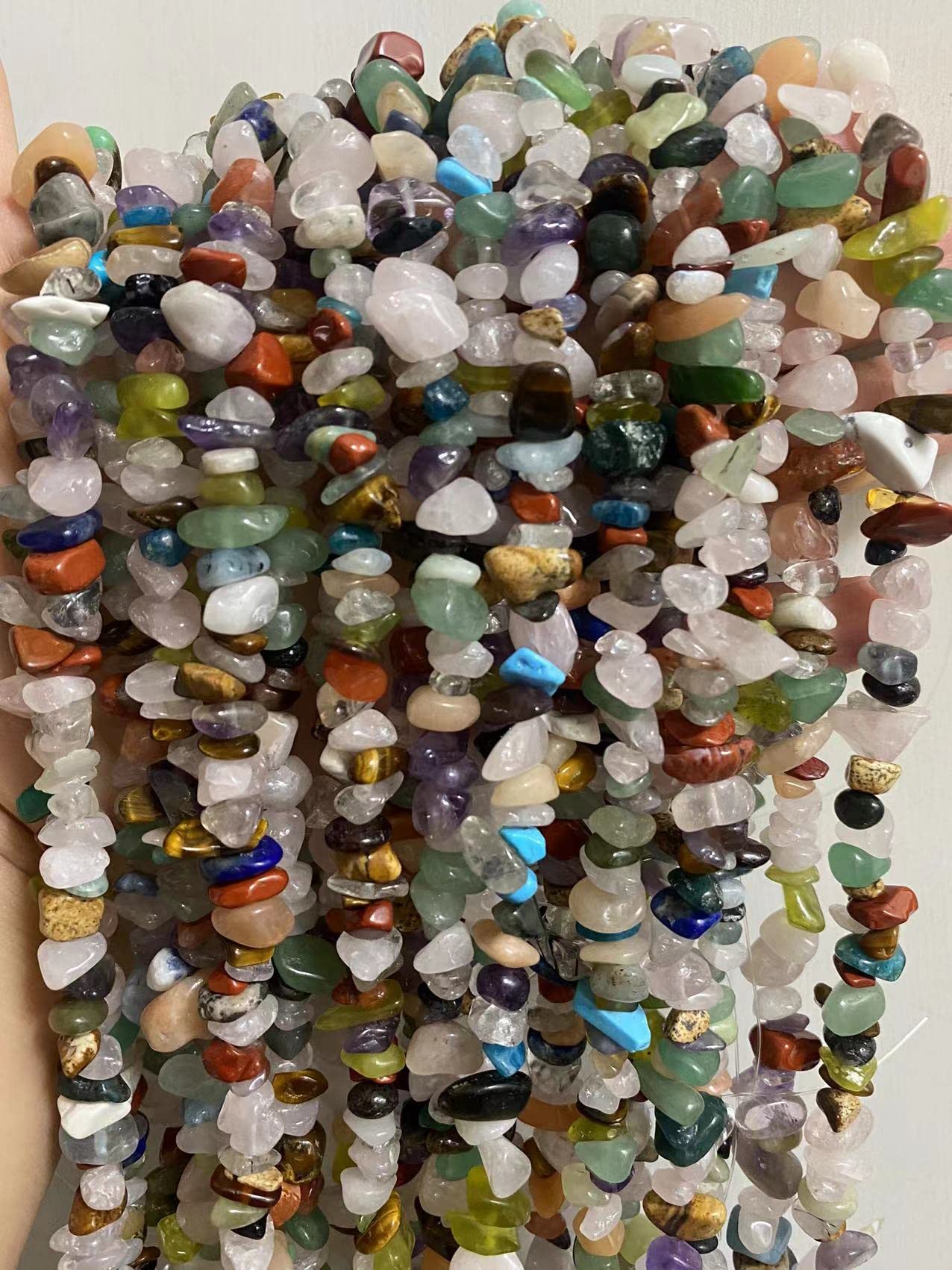 jodaying 7-8mm Natural Mulite Quartz Gemstone Chips Healing Gravel Bracelets Necklace Kit Irregular Tumble Stone Beads DIY Crafts Design Jewelry Making 32"