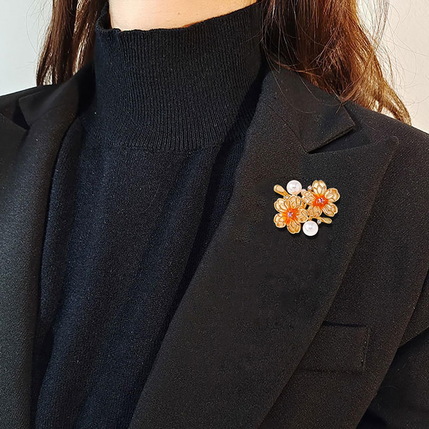 Plum Blossom Brooch for Women Pearl Enamel Plum Blossom Brooch Pin Gold Plate Floral Lapel Pin Dress Corsage Accessories for Women Bridal Wedding Anniversary Jewelry Gifts