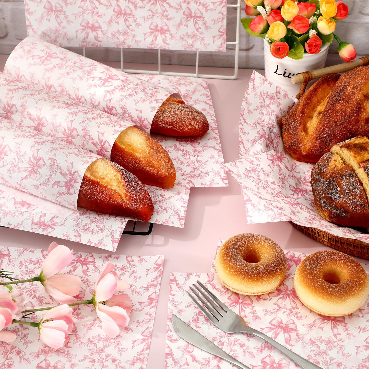 AnyDesign 150Pcs Pink Floral Bow Wax Paper Deli Paper Sandwich Wrap Tissue Vintage Chinoiserie Flower Bow Waterproof Oil-Proof Picnic Liner for Home Party Kitchen, 9.8 x 8.3 Inch