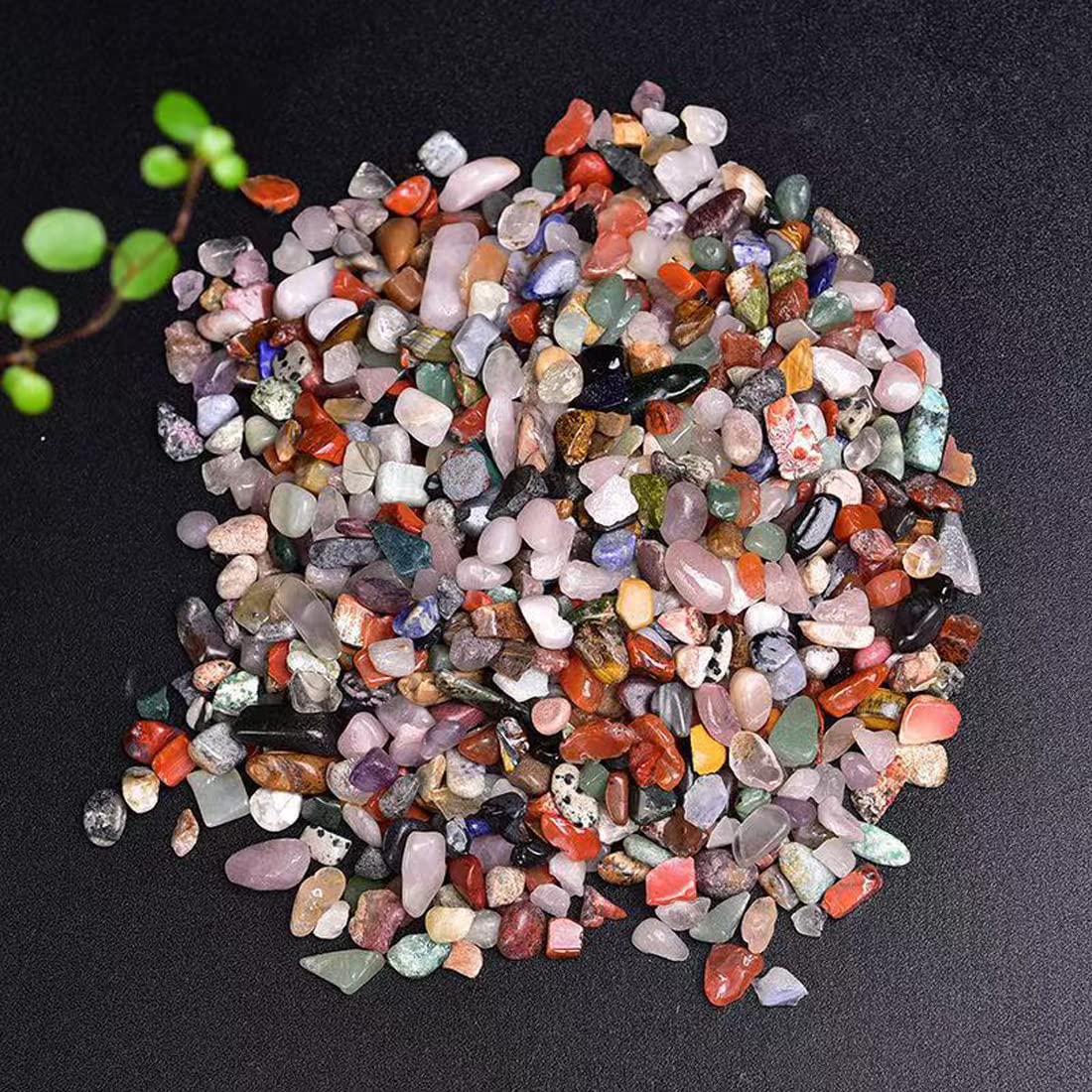 Natural Colorful Quartz Tumbled Chips Crushed Crystal Stone, 7-9mm Polished Healing Crystal Chips Healing Reiki Crystal Jewelry Making Home Decoration