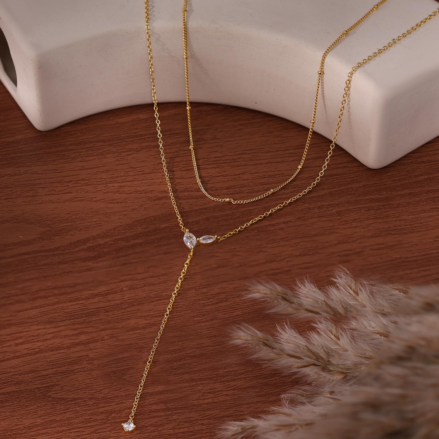 FUCJOEE Layered Necklaces for Women, Dainty Long Necklace Set 14K Gold Plated Y Shaped Lariat Necklace Stack Boho Layering Long Gold Necklaces for Women Trendy Gold Jewelry Set