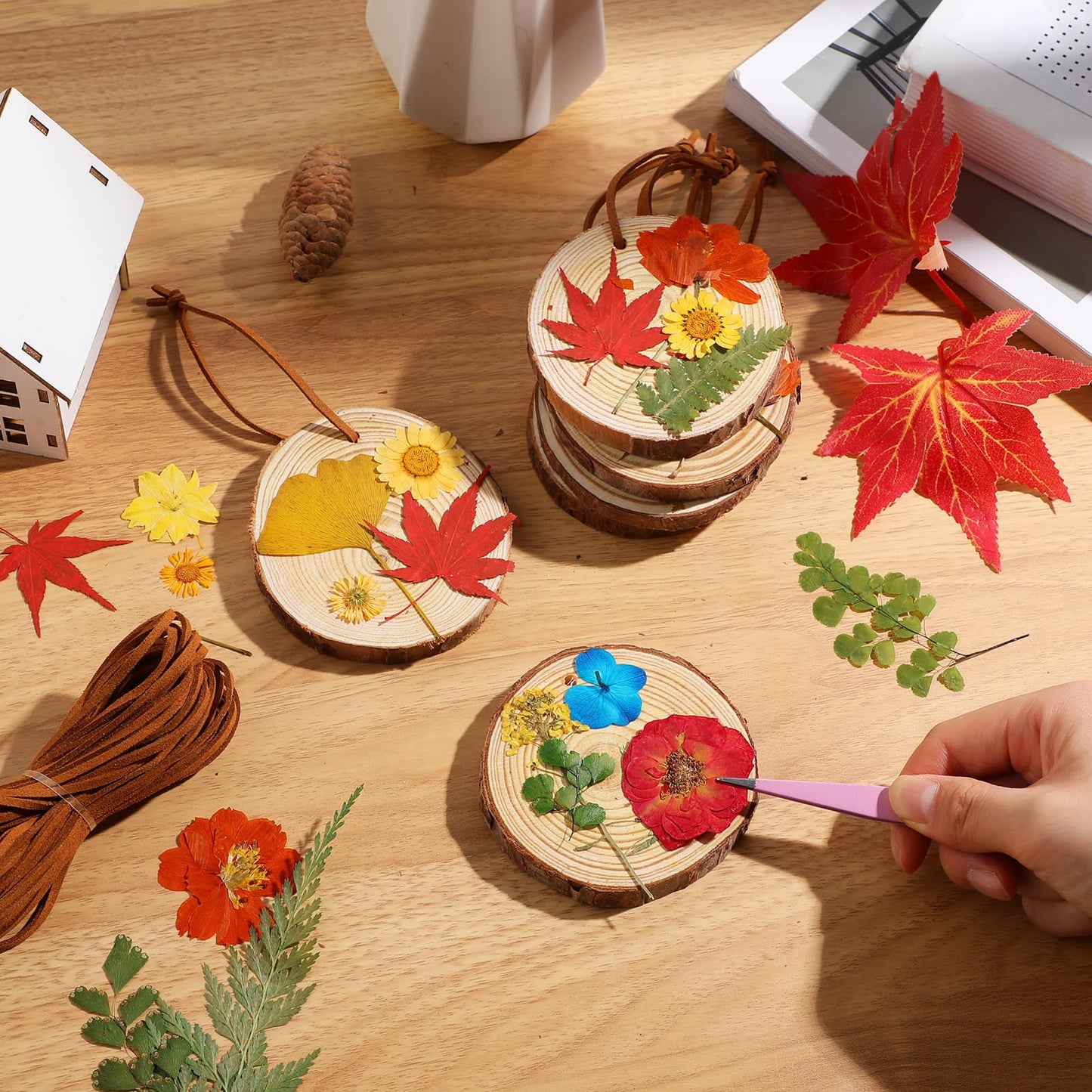 Maasechs 20 Set Spring DIY Wooden Crafts with Dried Pressed Flowers Leaves Unfinished Wood Slices Hanging Ornaments for Art Project Craft Wedding Home Decoration Gifts(Warm)