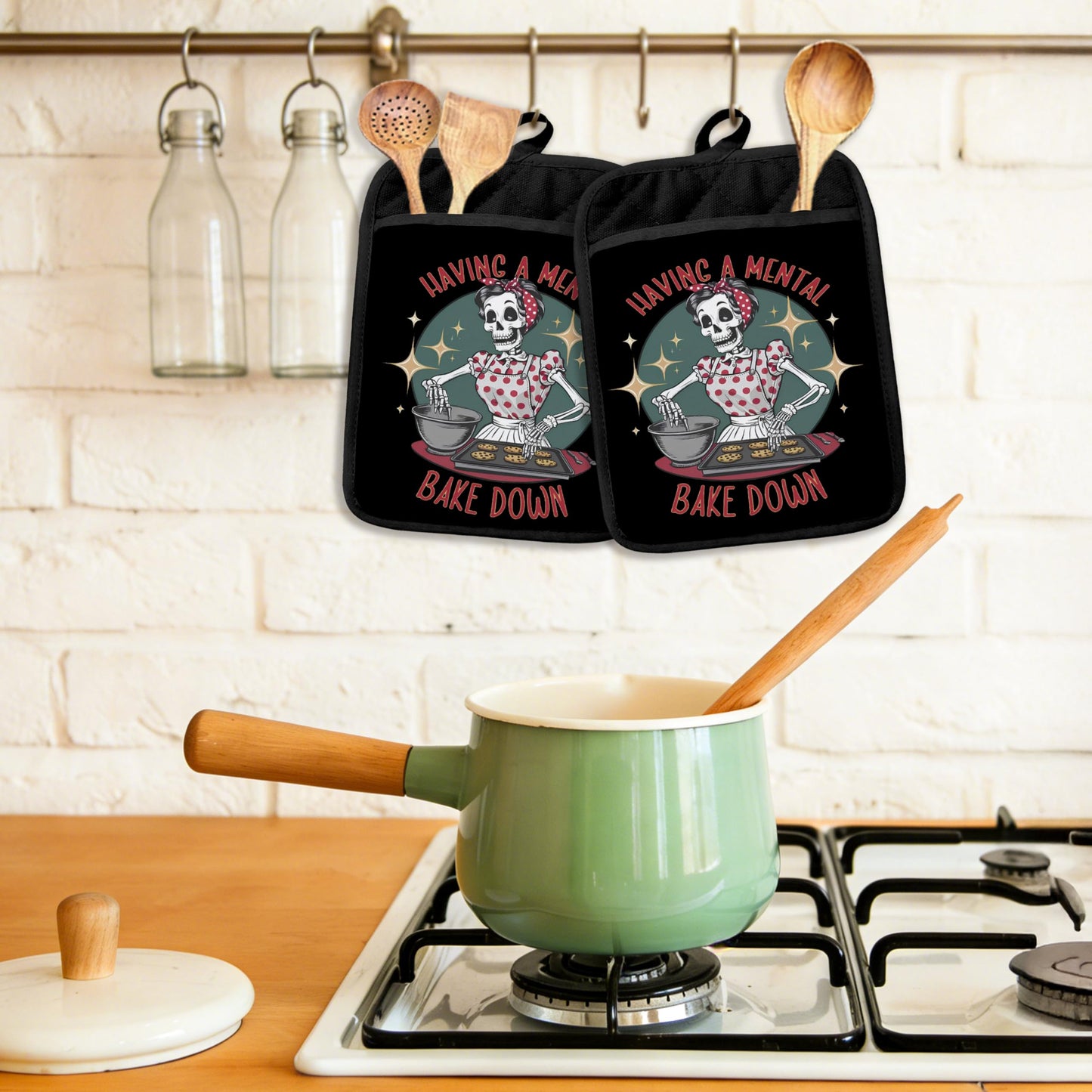 ADWHNHJY Sarcastic Gothic Skeleton Baker Pot Holders Heat Resistant, Baking Gifts for Women, Funny Humor Gothic Skull Oven Potholder Hot Pads for Kitchen Countertops Baking Cooking