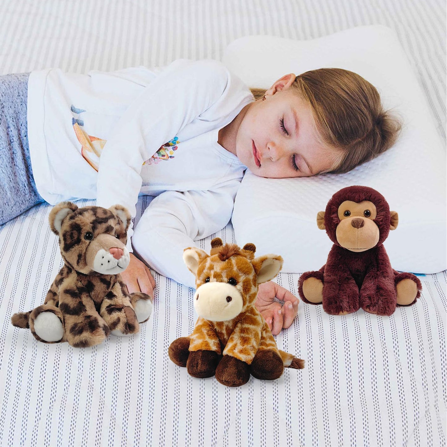 Hideekoog Giraffe Stuffed Animal Toys, 8.5 Inch Soft and Cuddly Giraffe Plush Animals Toy, Cute and Realistic Animals Gifts for Boys and Girls Toy for Toddlers 1-3
