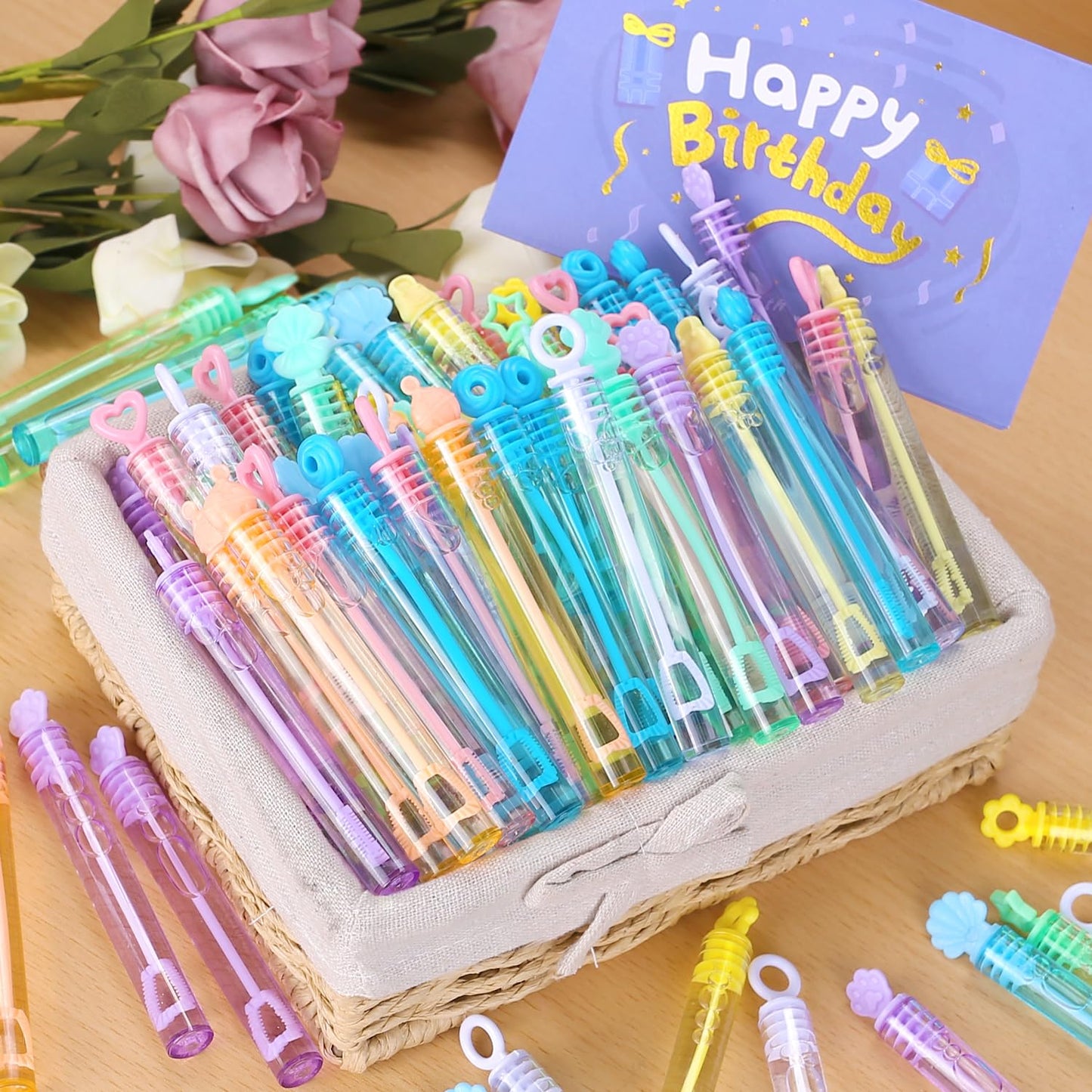 Kids Bubble Party Favors, 300 Pack Mini Bubbles Bulk with Gift Box, Pastel Bubble Wand Sticks for Party Toys, Birthday Supplies, Wedding Decorations, Carnival Prizes, Goody Bag Fillers Stuffers