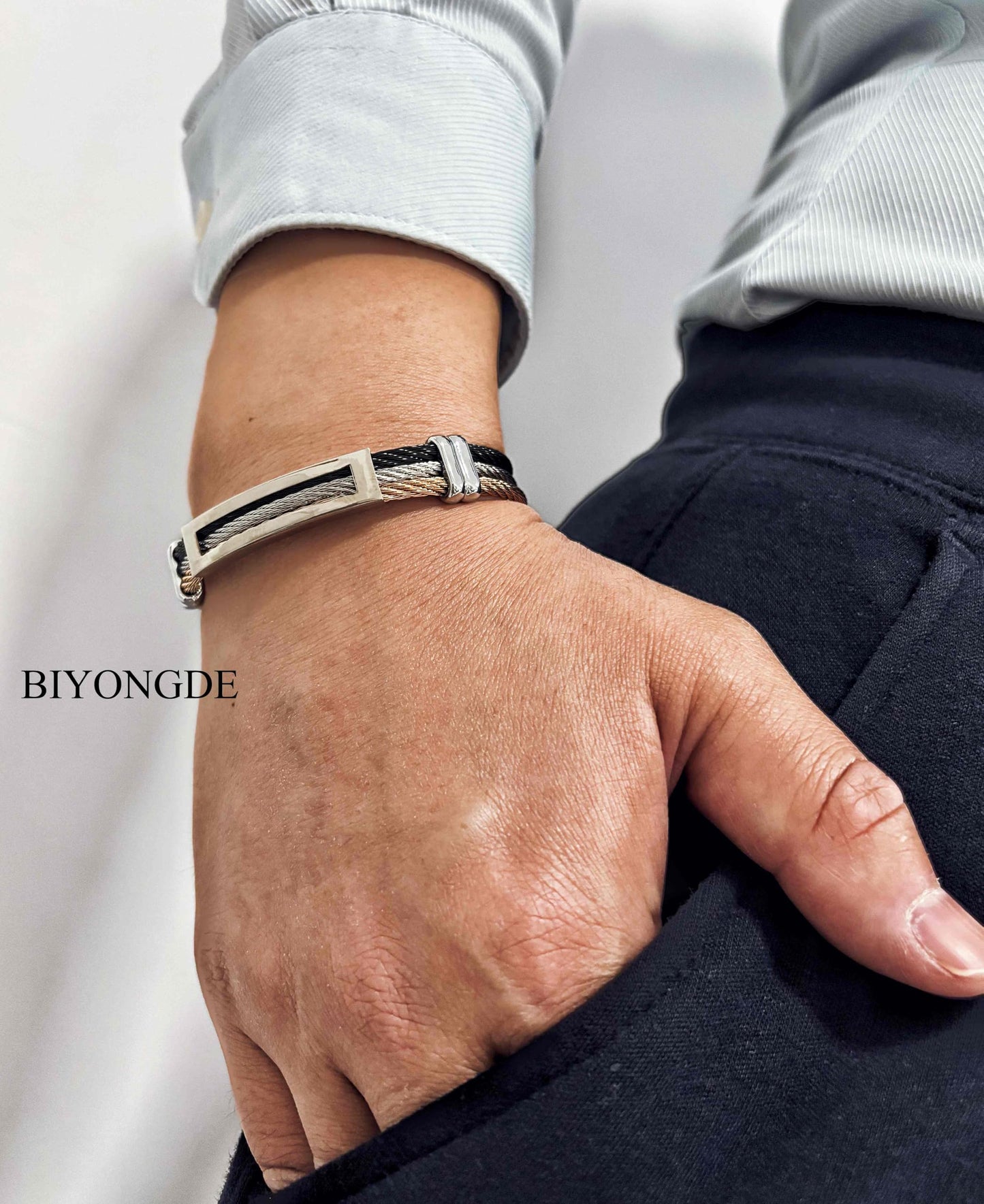 BIYONGDE Mens Stainless Steel Twisted Cable Cuff Bracelet, Open Bangle Bracelet for Unisex, Classic and Urban Style,Tripple Colors Combination (Silver Black and Rose Gold)