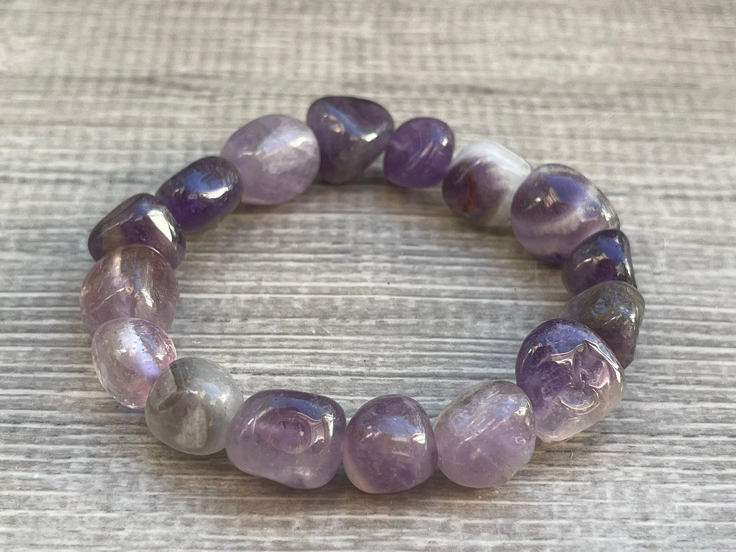 GAF TREASURES Amethyst Chevron Crystal Nugget Bracelet, Genuine Amethyst Chevron Tumbled Gemstone Bracelet, Healing Crystal Bracelet, Gift for Men & Women (1)