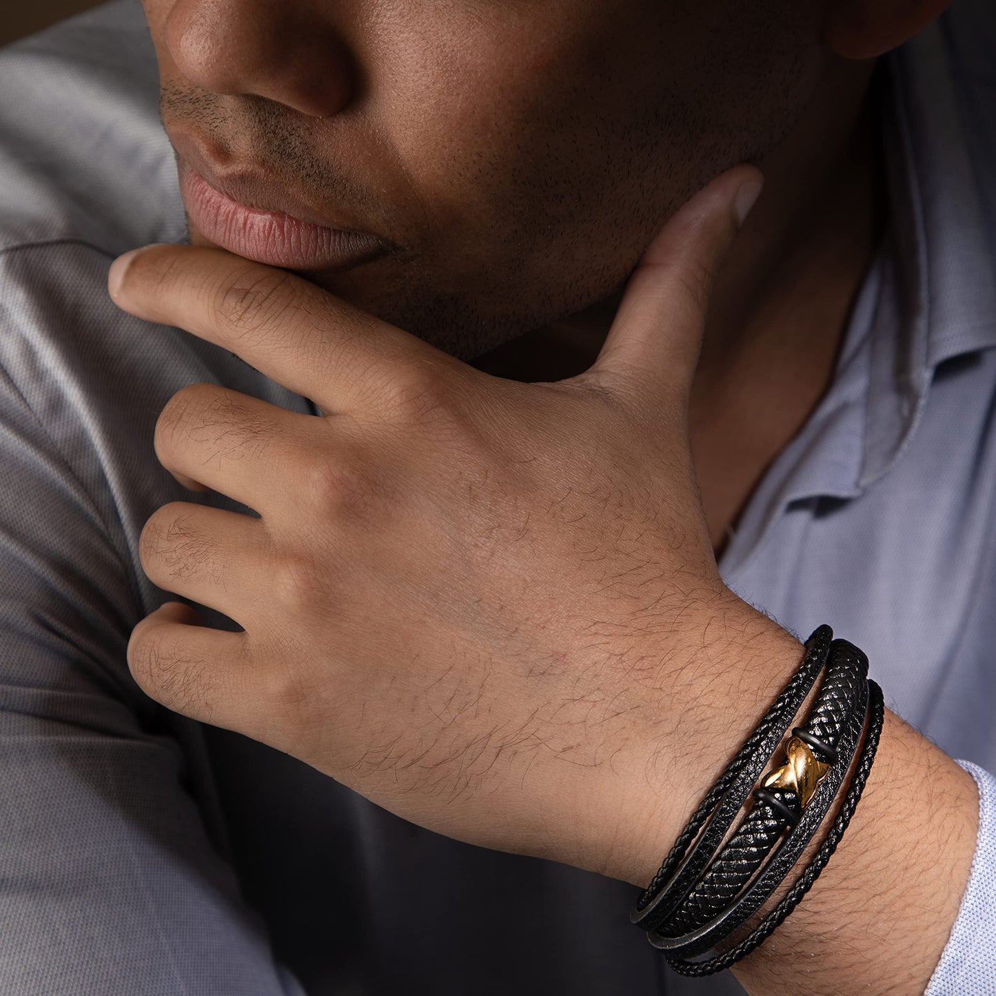 SERASAR Pulseras para hombre 23cm Oro, Caja de regalo, Piel vaca genuina trenzada, Cierre magnetico ajustable, Envoltura multicapa, Joyero, Cuerda hombre, Accesorios joyeria