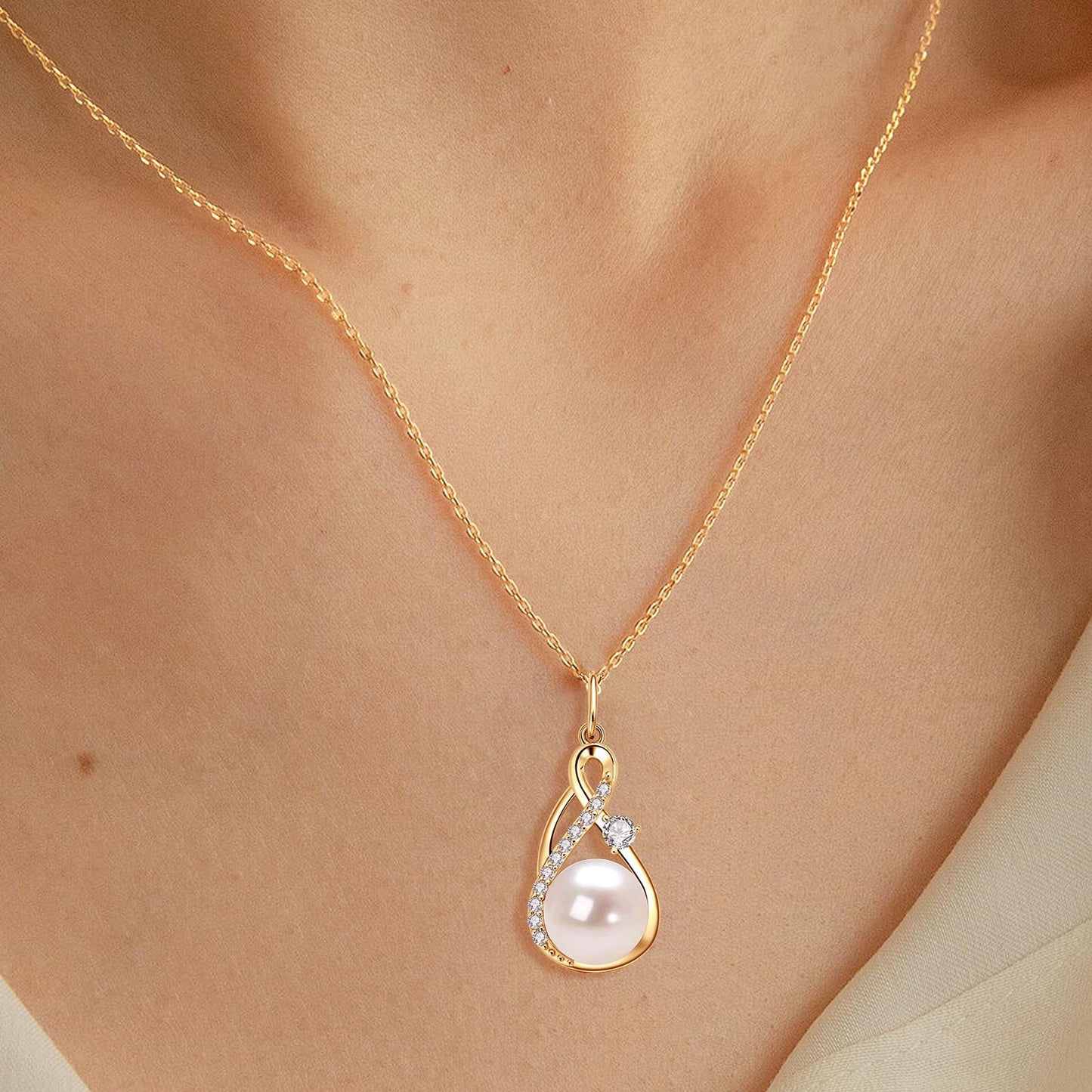 DENGGUANG Freshwater Pearl Pendant Necklace for Women, 14K Gold Plated Infinity Single Pearl Necklace with Moissanite, 925 Sterling Silver Adjustable Chain, Mothers Day Gifts for Mom