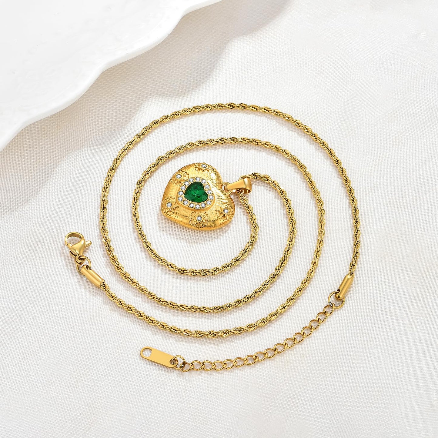 NUZON Emerald CZ Heart Pendant Necklace 18K Gold Plated Stainless Steel Love Heart Necklace Fashion Jewelry for Women Twisted Chain 16''