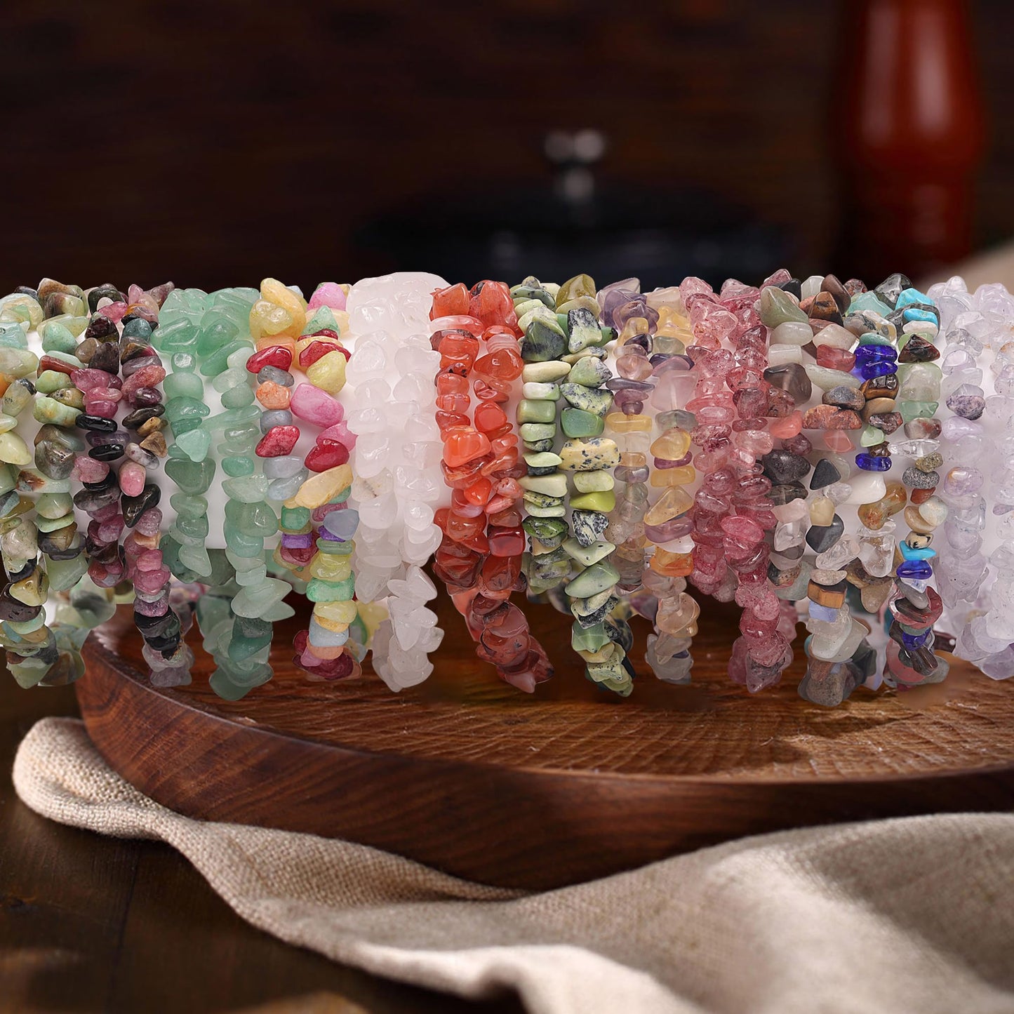 Youngbling Natural Chip Stone Beads 450 Pcs 5-8mm Healing Crystal Irregular Gemstone Drilled Lose Rocks Black Onyx Beads Bulk for Bracelet Jewelry Making